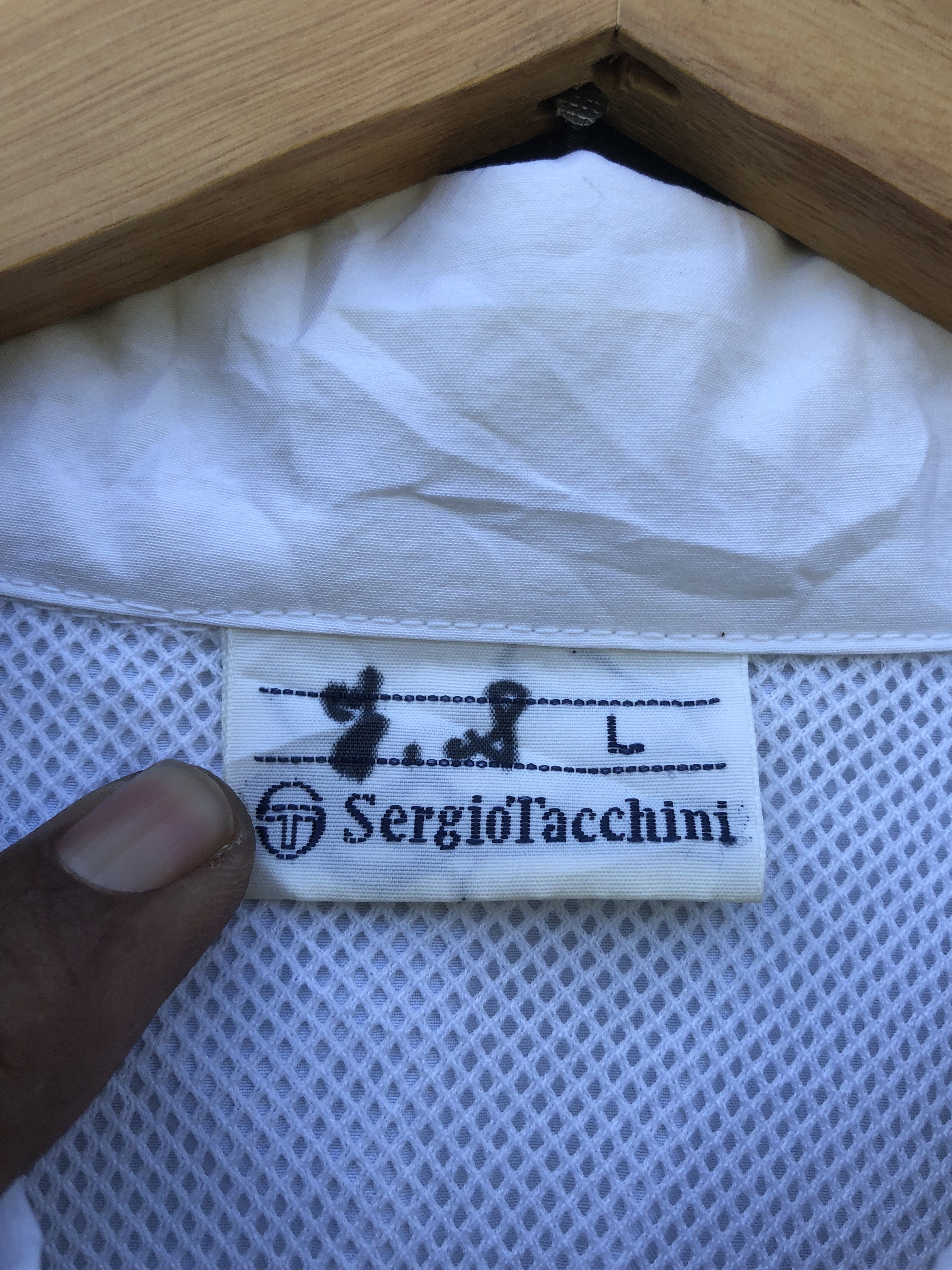 Sergio Tacchini Vtg Sergio Tacchini Embroidered Zipper Windbreaker Jacket Size US L / EU 52-54 / 3 - 8 Thumbnail