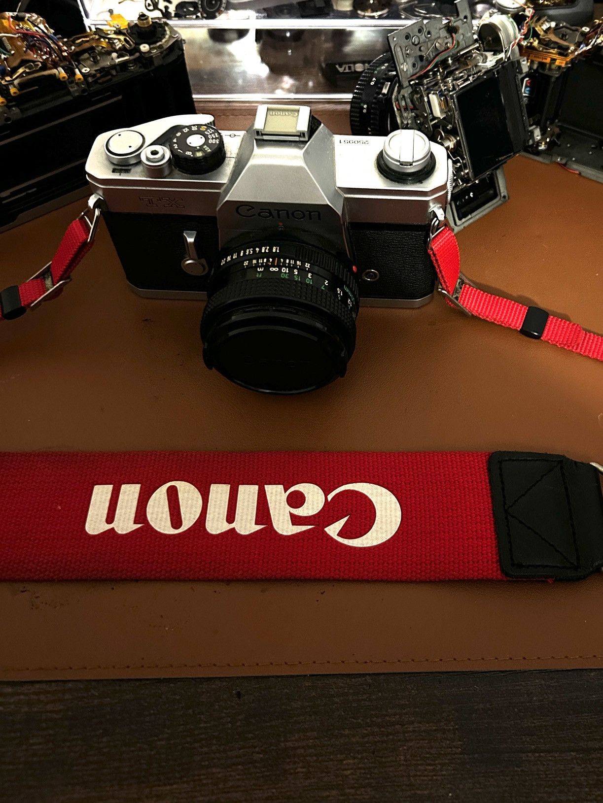 Canon × Japanese Brand × Vintage Vintage 1980s red Canon camera strap Size 34 - 4 Thumbnail