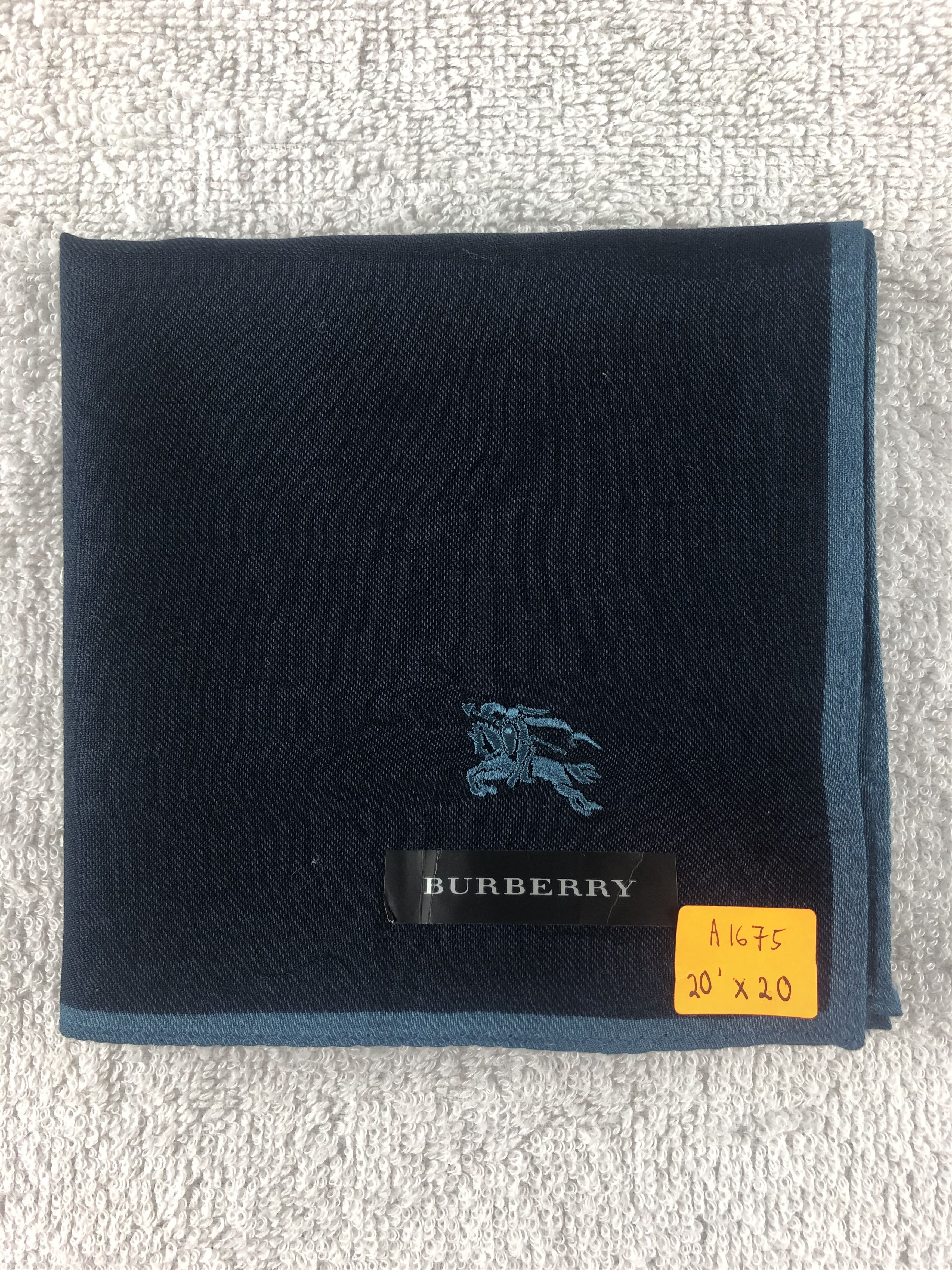 Burberry Burberry Handkerchief / Bandana / Neckerchief Size ONE SIZE - 6 Thumbnail