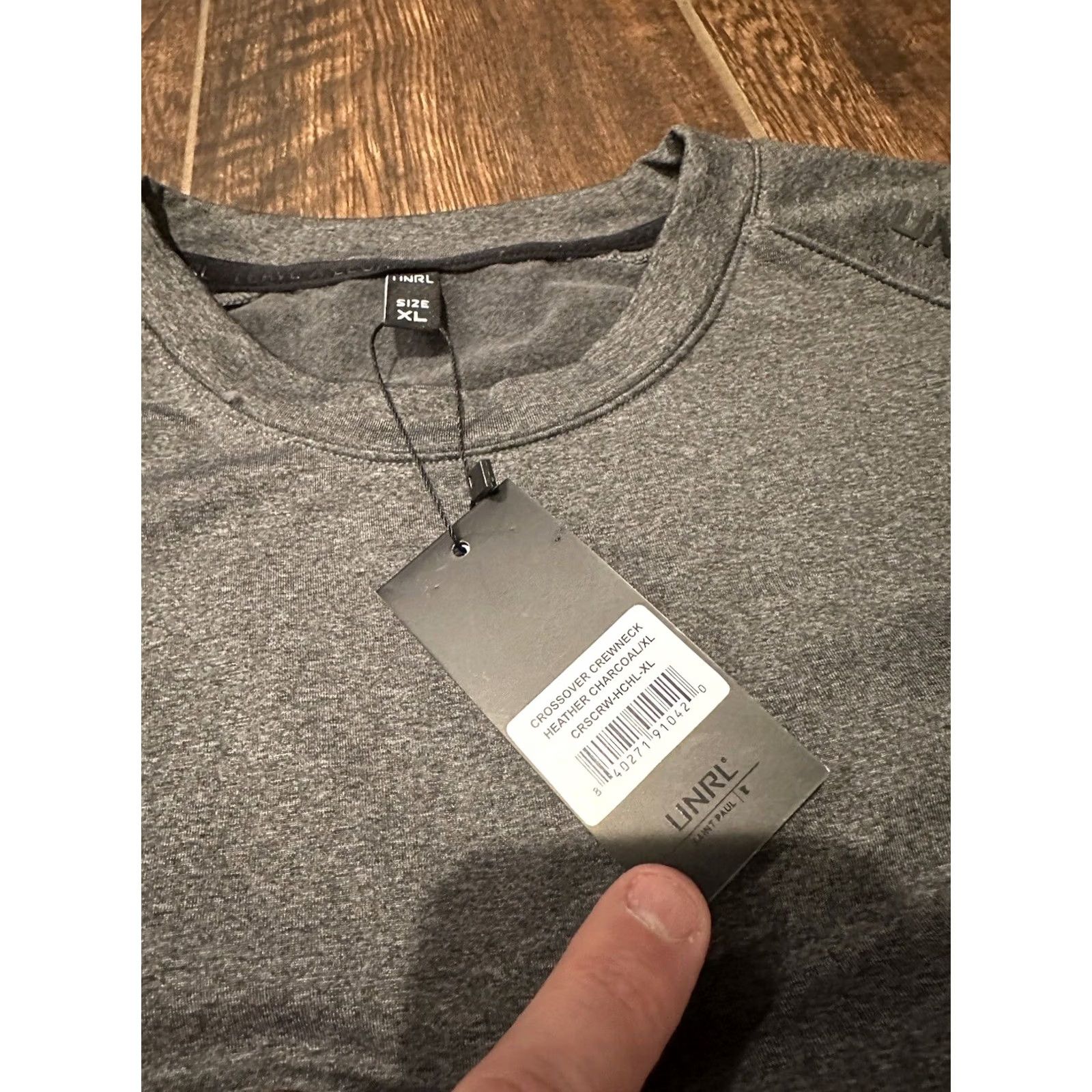 Vintage UNRL Gray Crossover Crewneck Sweatshirt XL Men Pockets Logo All Seasons NWT Size US XL / EU 56 / 4 - 7 Thumbnail