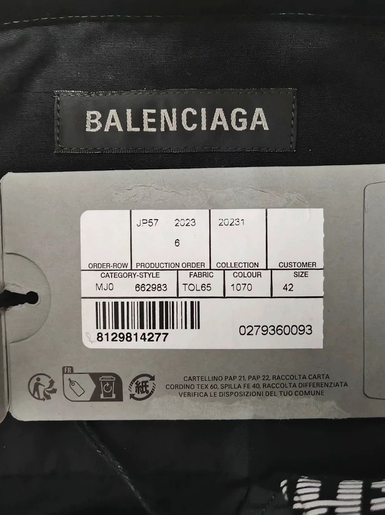 Balenciaga Balenciaga 23ss slogan logo long sleeved shirt-2506 Size US M / EU 48-50 / 2 - 5 Thumbnail