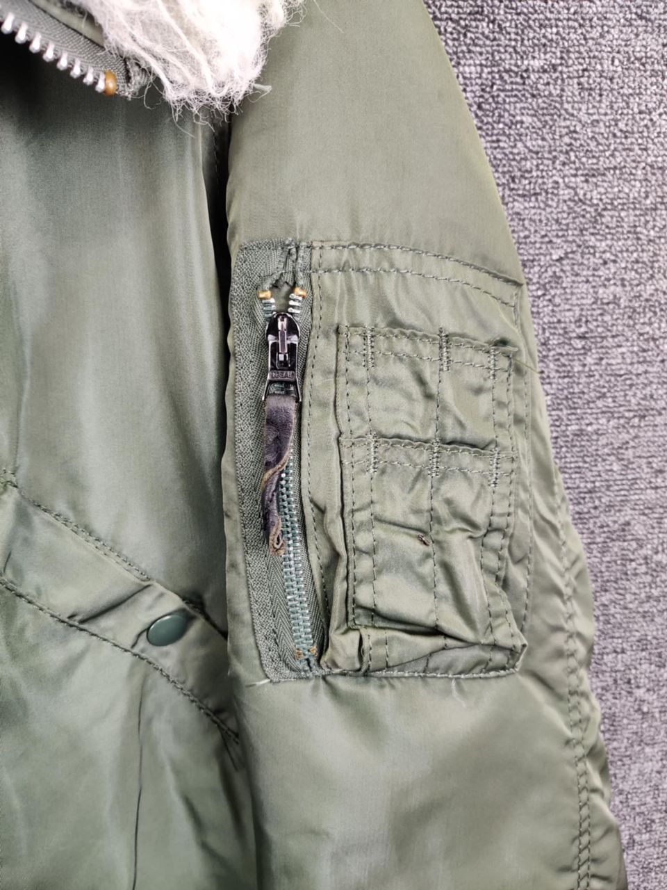 Alpha Industries Vintage 80's Alpha Industries N2B Bomber Fur Jacket Size US M / EU 48-50 / 2 - 9 Thumbnail