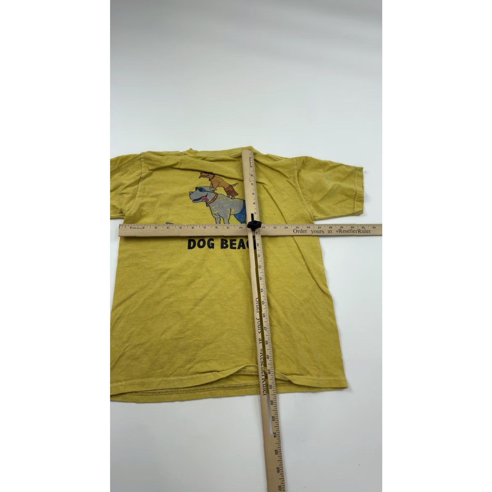 Vintage Crazy Shirts Dog Beach Shirt Mens L Yellow Surfing Dogs Graphic Hawaii Fun Shirt Size US L / EU 52-54 / 3 - 6 Thumbnail