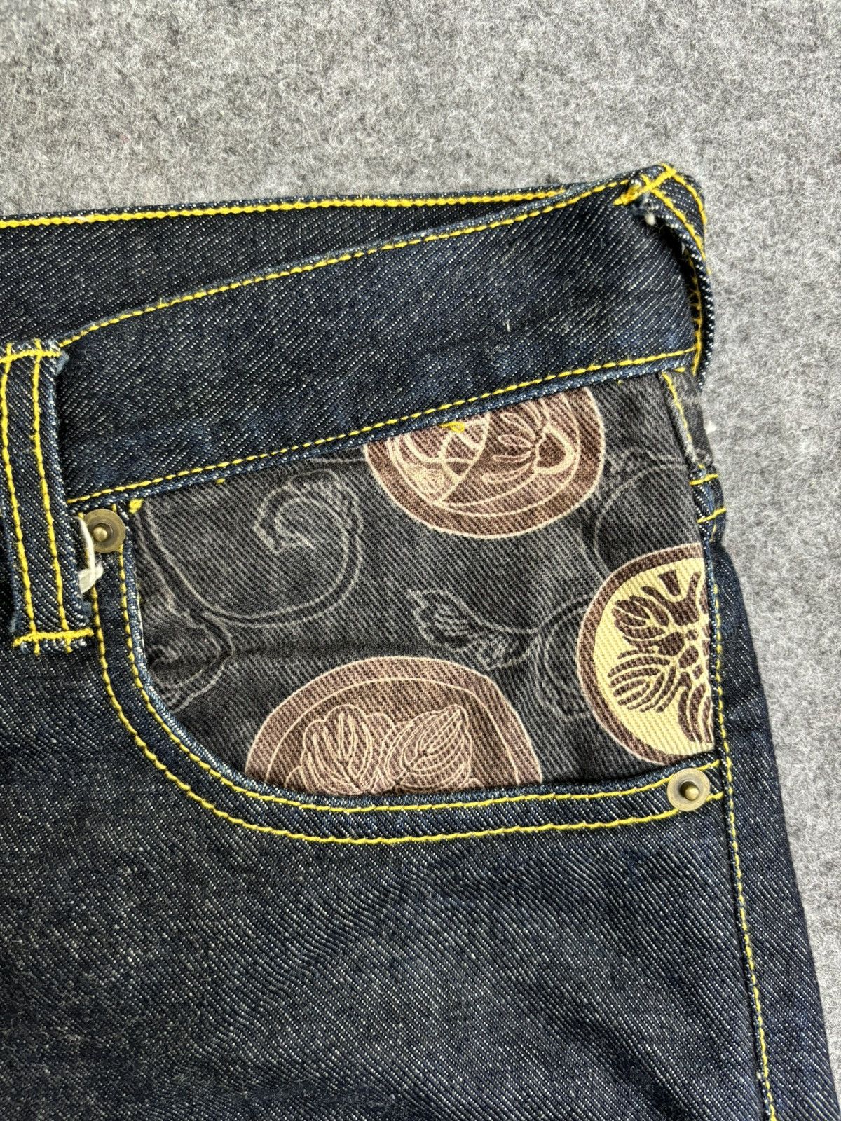 Japanese Brand 💥Baggy Embroidery💥Artisanal Japan Embroidery Denim F527 Size US 34 / EU 50 - 10 Thumbnail