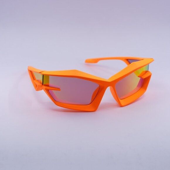 Givenchy Givenchy GV40049U 43C Sunglasses Orange Geometric Frame Size ONE SIZE - 4 Thumbnail