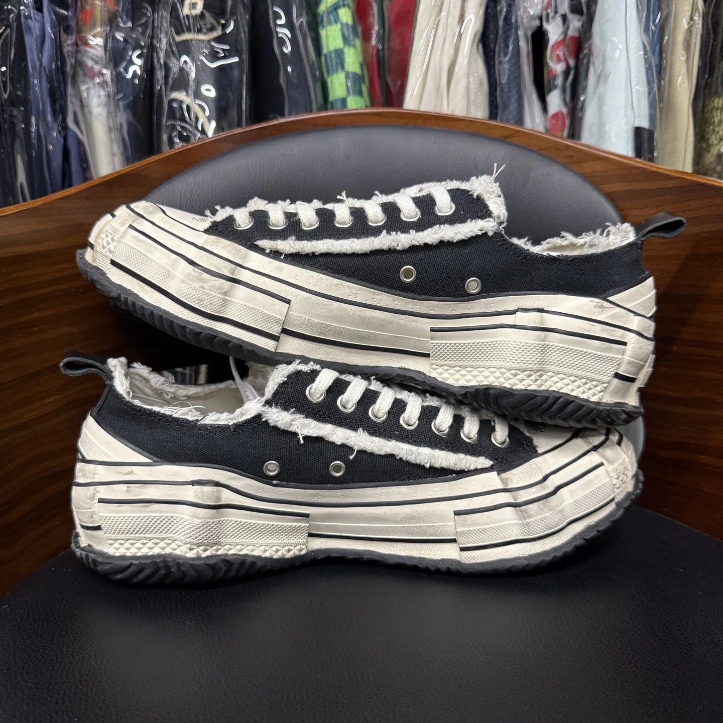 xVESSEL xVessel Distressed Black Tire 42 OG MINT Size US 9 / EU 42 - 7 Thumbnail