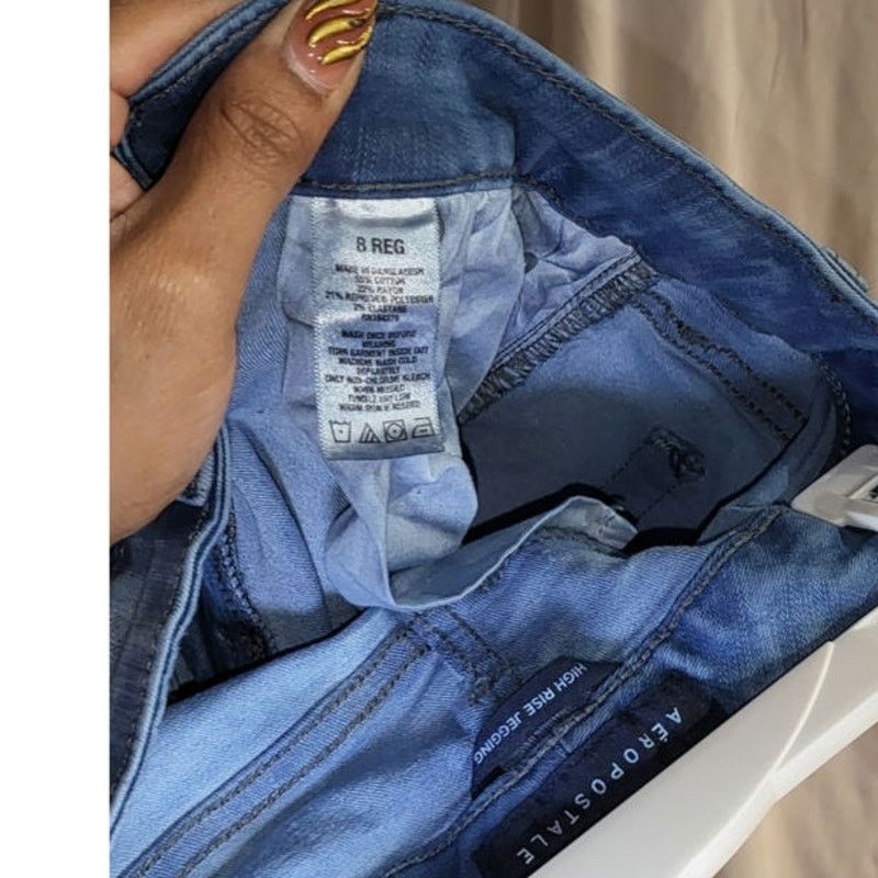 Aeropostale Aeropostale High Rise Light Blue Wash Denim Jeggings Size 8 Size 30" / US 8 / IT 44 - 4 Thumbnail