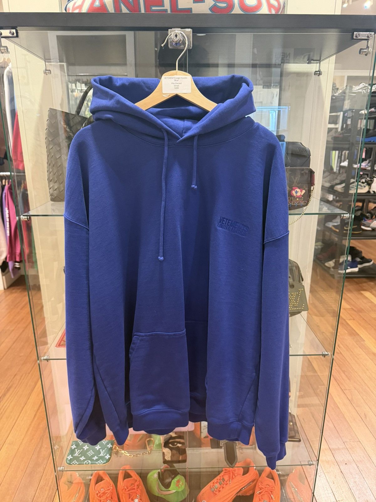 Vetements VETEMENTS Logo Hoodie - Blue Size US S / EU 44-46 / 1 - 1 Thumbnail