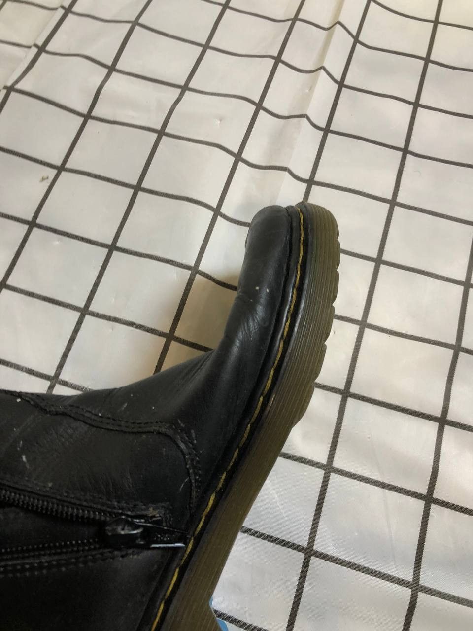 Dr. Martens Dr Martens Black Leather Zip Up Ankle Boots Size US 4 / IT 34 - 9 Thumbnail
