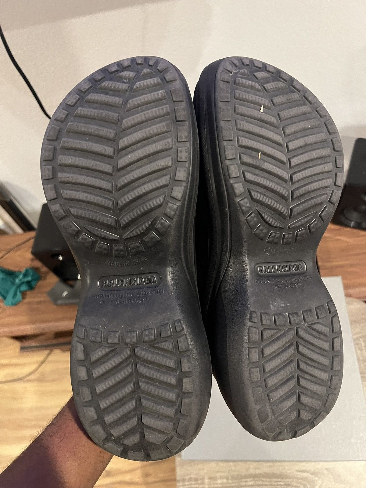 Balenciaga × Crocs Balenciaga Crocs Pool Rubber Slides Sandals Black Size US 12 / EU 45 - 5 Thumbnail