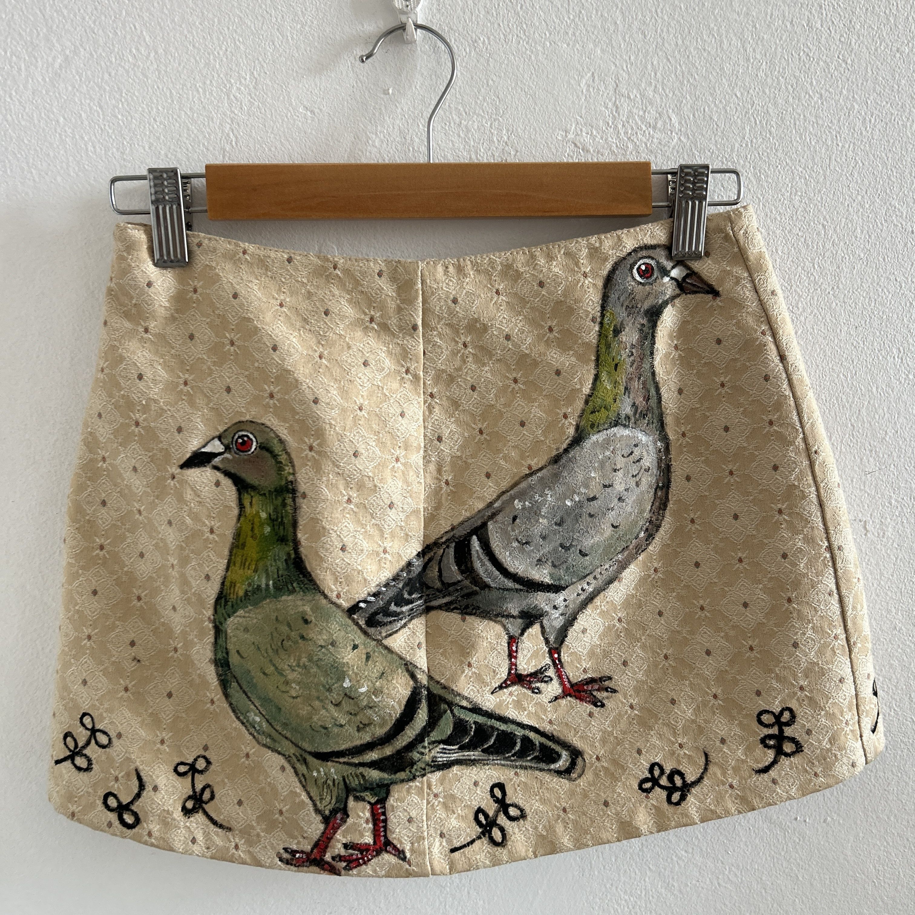 Custommade Custommade Hand Painted Pigeon Cotton Mini Skirt Size 27" / US 4 / IT 40 - 3 Thumbnail