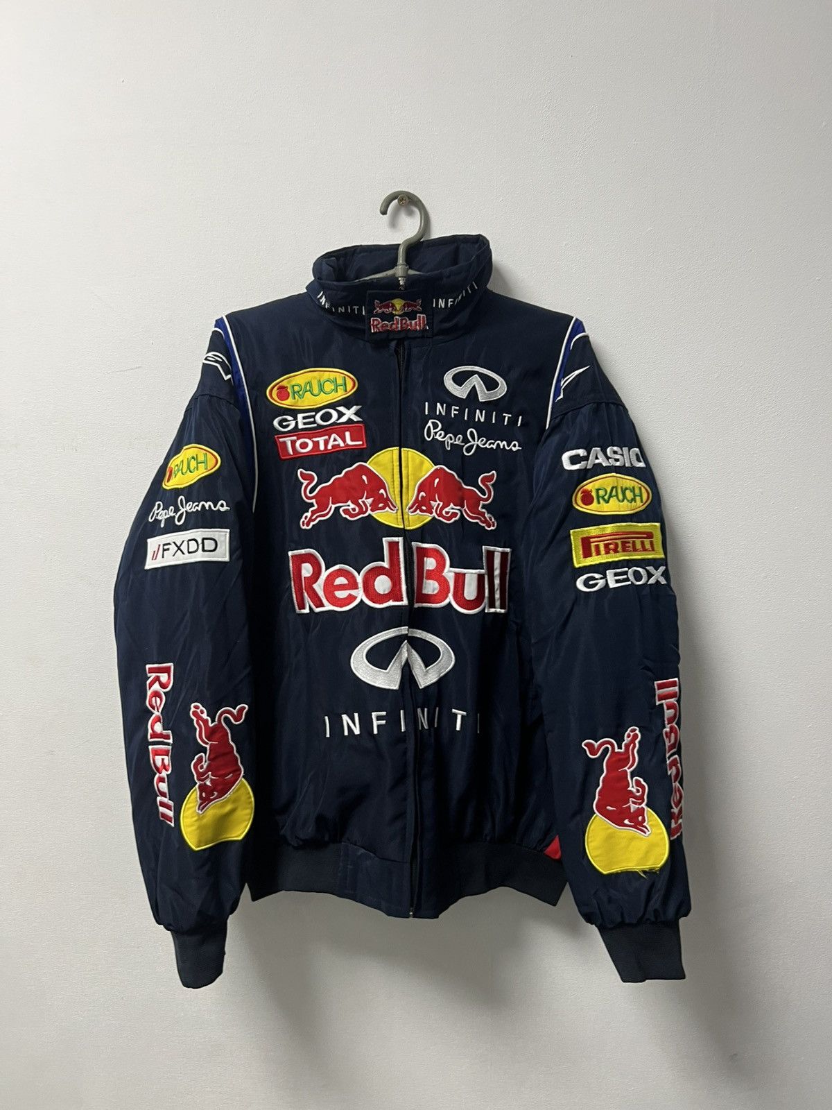 Formula 1 Vintage Racing Jacket Red Bull Infinity Pepe Jeans NASCAR Size US L / EU 52-54 / 3 - 1 Thumbnail