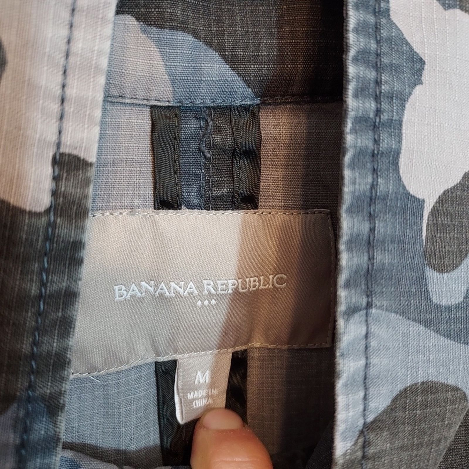 Banana Republic Banana Republic Blue Camouflage Camo Cargo Utility Jacket Size M / US 6-8 / IT 42-44 - 10 Thumbnail