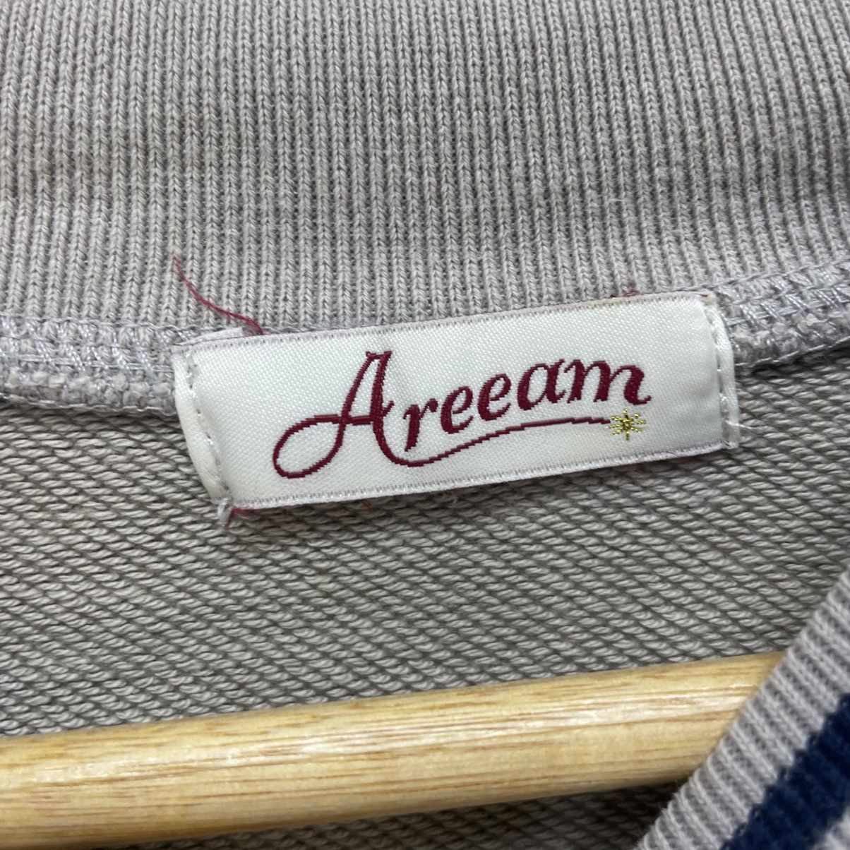 Japanese Brand 💥Vintage Tramp Big Logo Size US M / EU 48-50 / 2 - 7 Thumbnail