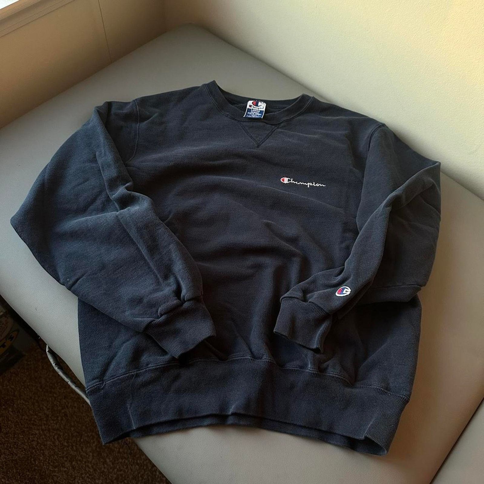 Champion × Vintage Vintage 90s Worn Champion Reverse Weave Cotton Crewneck Size US L / EU 52-54 / 3 - 3 Thumbnail
