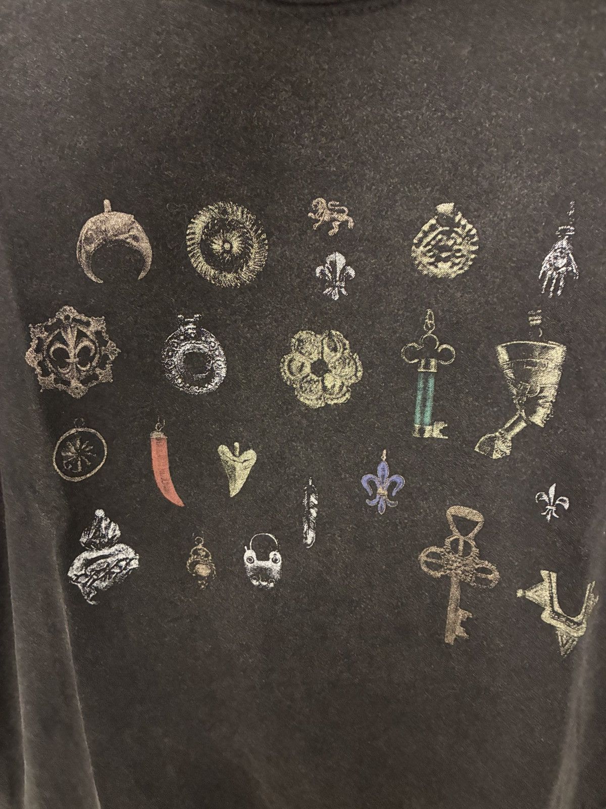 John Varvatos Pendants and signs tee XL Size US XL / EU 56 / 4 - 3 Thumbnail