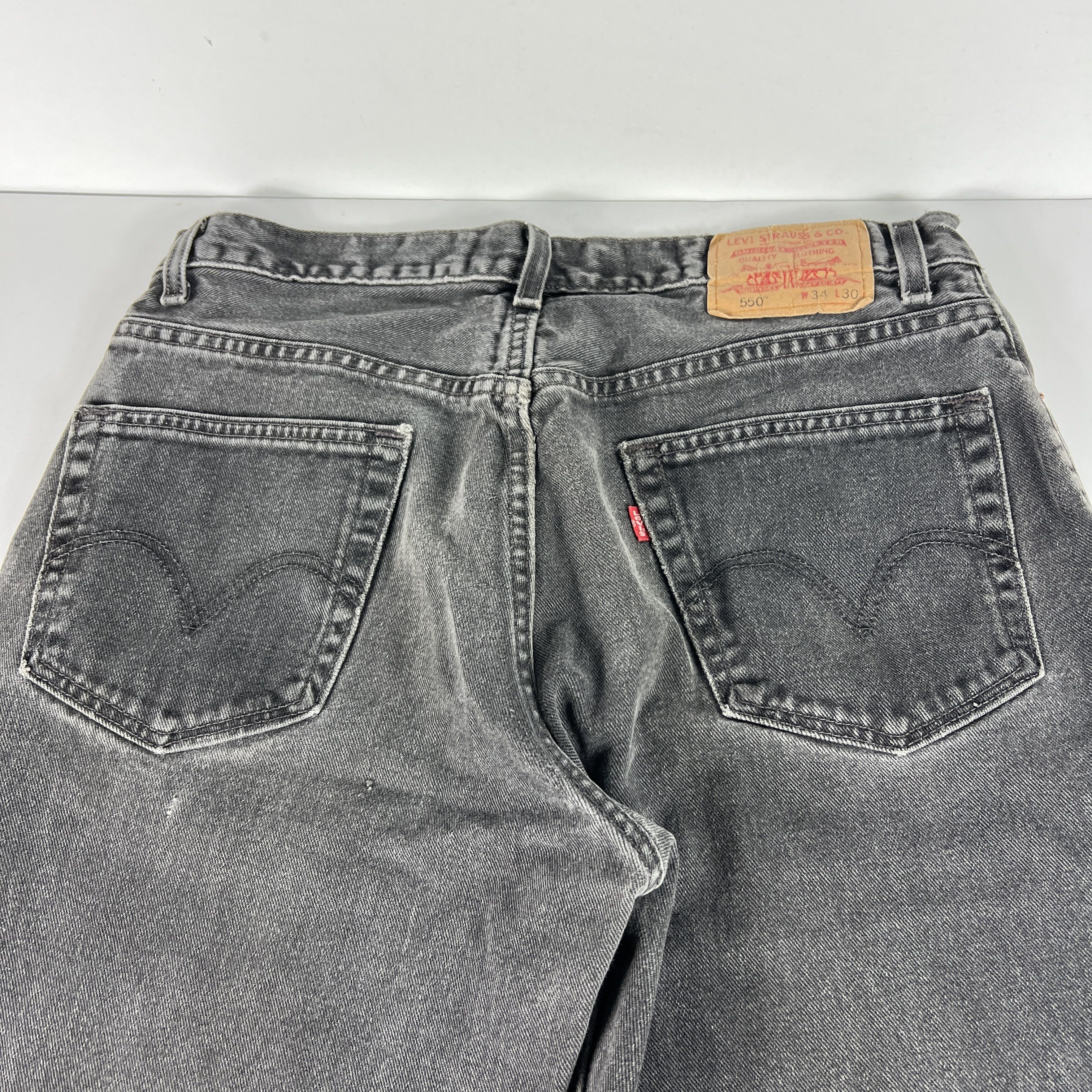Levi's Y2K Levi's Jeans 550 Relaxed Black Faded Cotton Denim USA Size US 34 / EU 50 - 13 Thumbnail