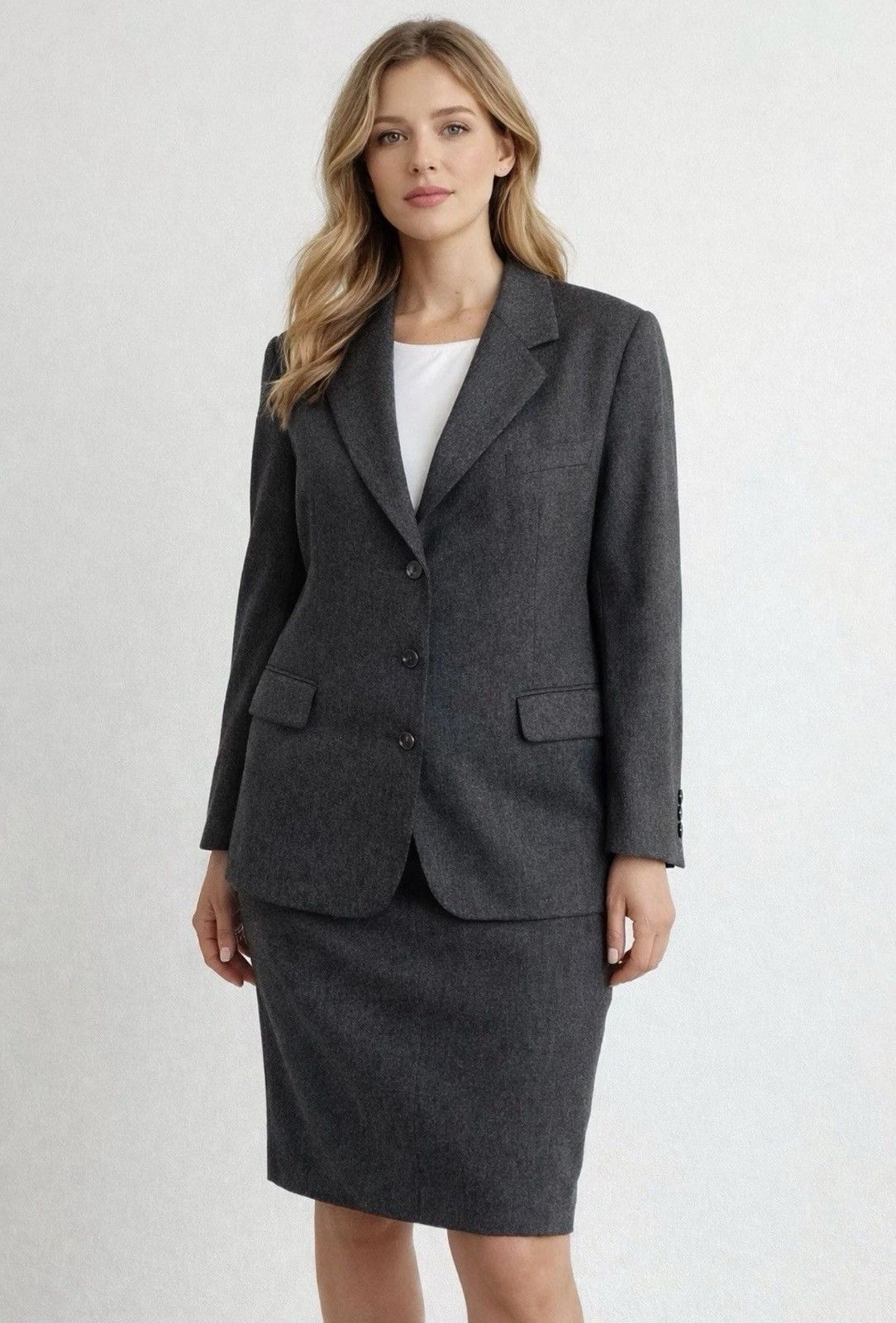 Burberry Burberrys Burberry Wool Blazer Jacket & Skirt Womens Size 44 Size M / US 6-8 / IT 42-44 - 1 Thumbnail