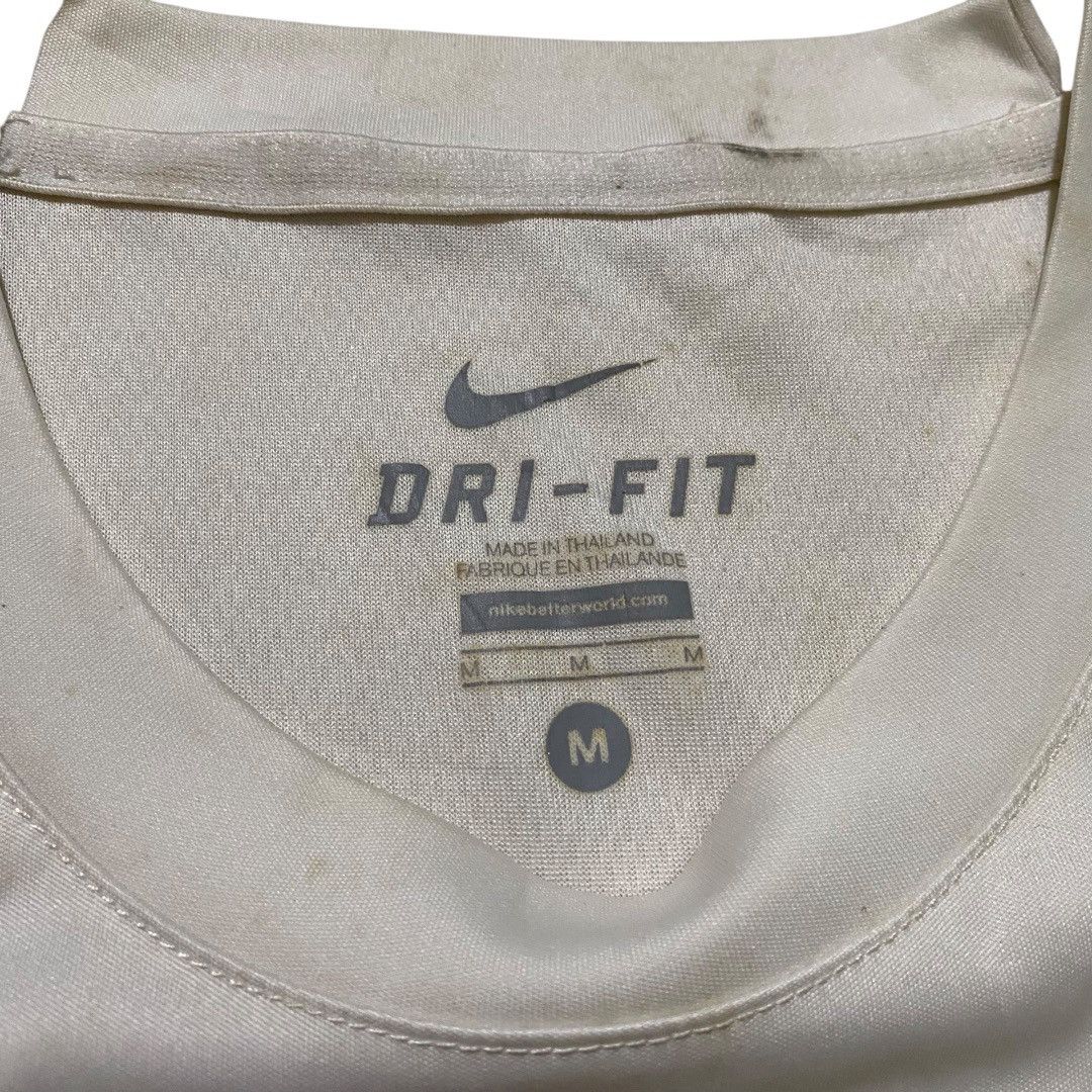 Nike Nike manchester united prematch training 2013/14 jersey Size US M / EU 48-50 / 2 - 5 Thumbnail
