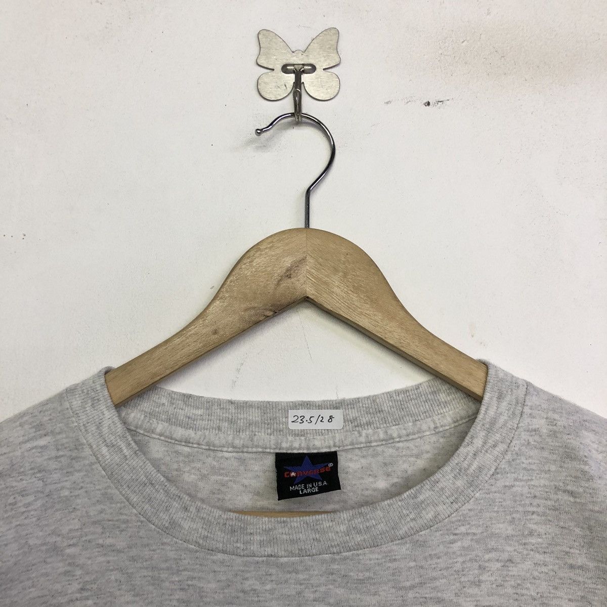 Converse × Vintage Vintage Converse 1974 Basketball Yearbook Tshirt Size US L / EU 52-54 / 3 - 4 Thumbnail