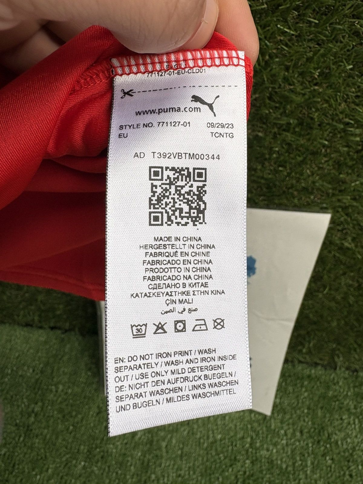 Puma Jersey bourigeaud stadium rennes Size US XL / EU 56 / 4 - 14 Thumbnail