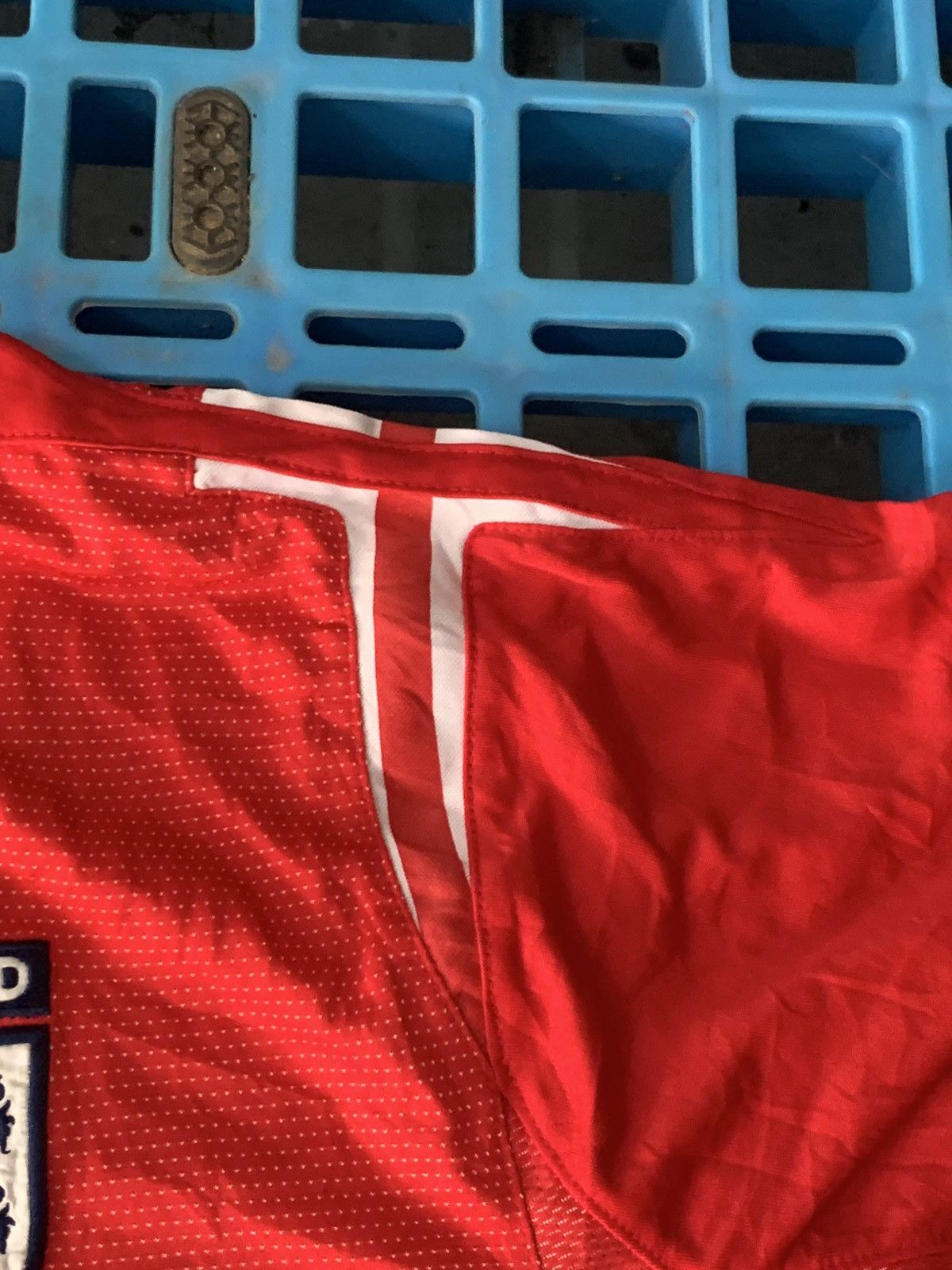 ENGLAND SOCCER JERSEY VINTAGE