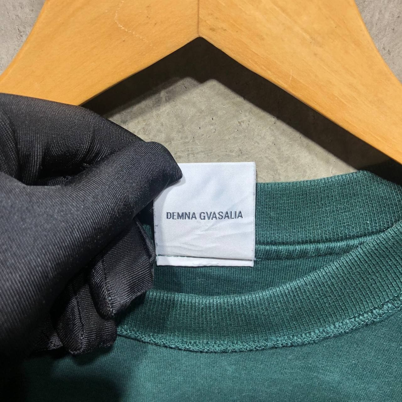 Vetements Vetements Cut and Sew tee Size US S / EU 44-46 / 1 - 6 Thumbnail