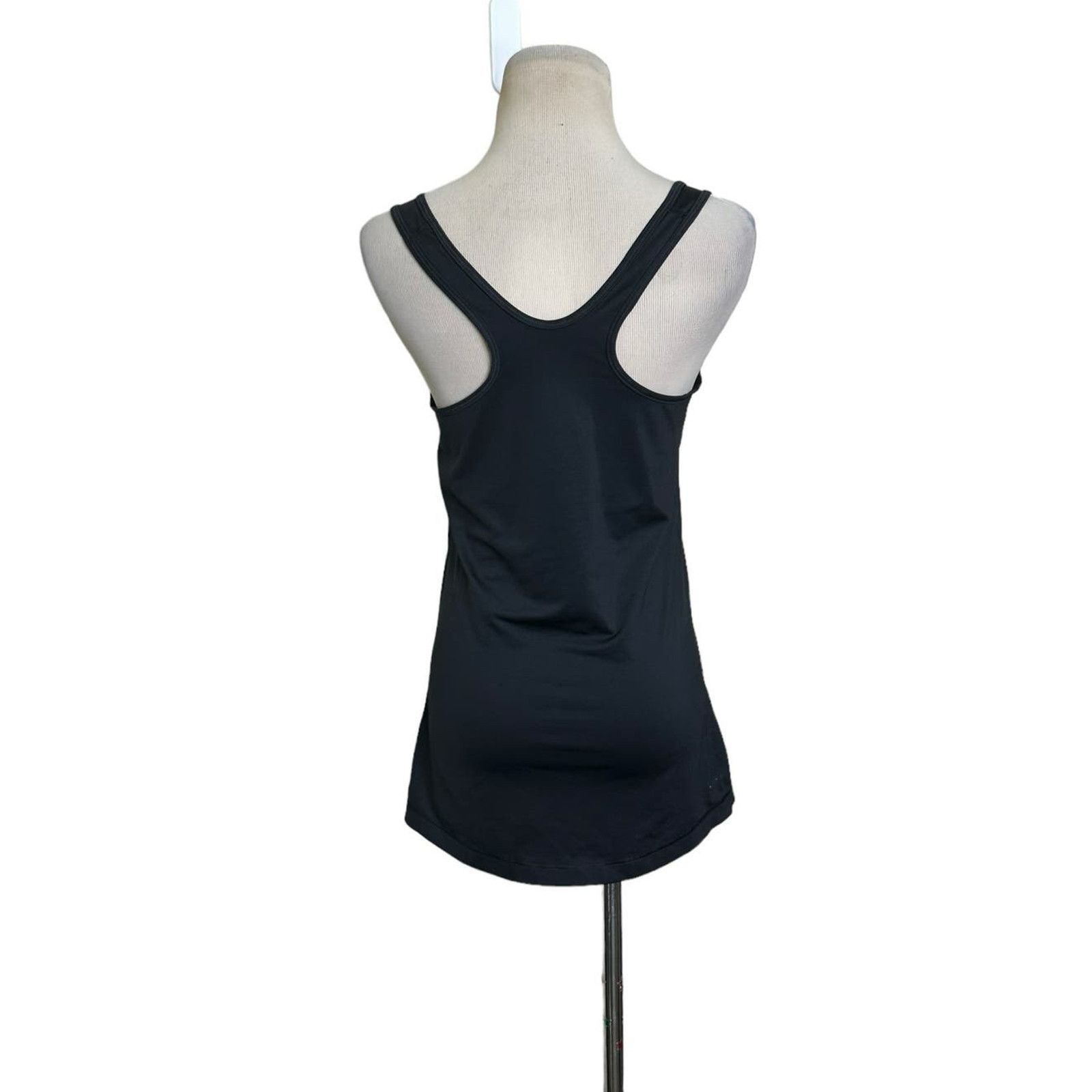 Nike Nike top black logo athletic tank top size small Size S / US 4 / IT 40 - 2 Thumbnail