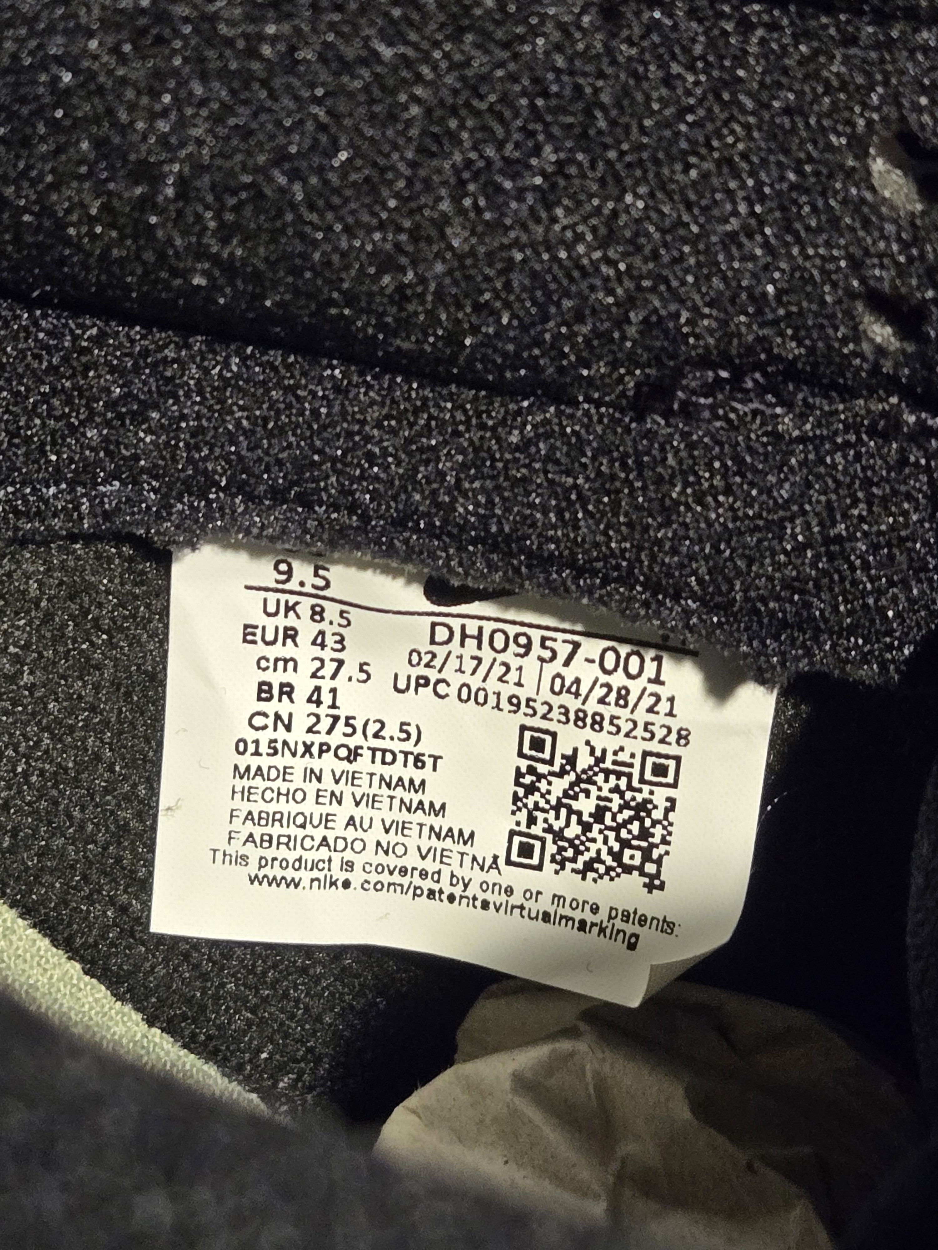 Nike Nike Dunk Low SE Crazy Camo Black Multi-Camo – New sz 9.5 Size US 9.5 / EU 42-43 - 8 Thumbnail
