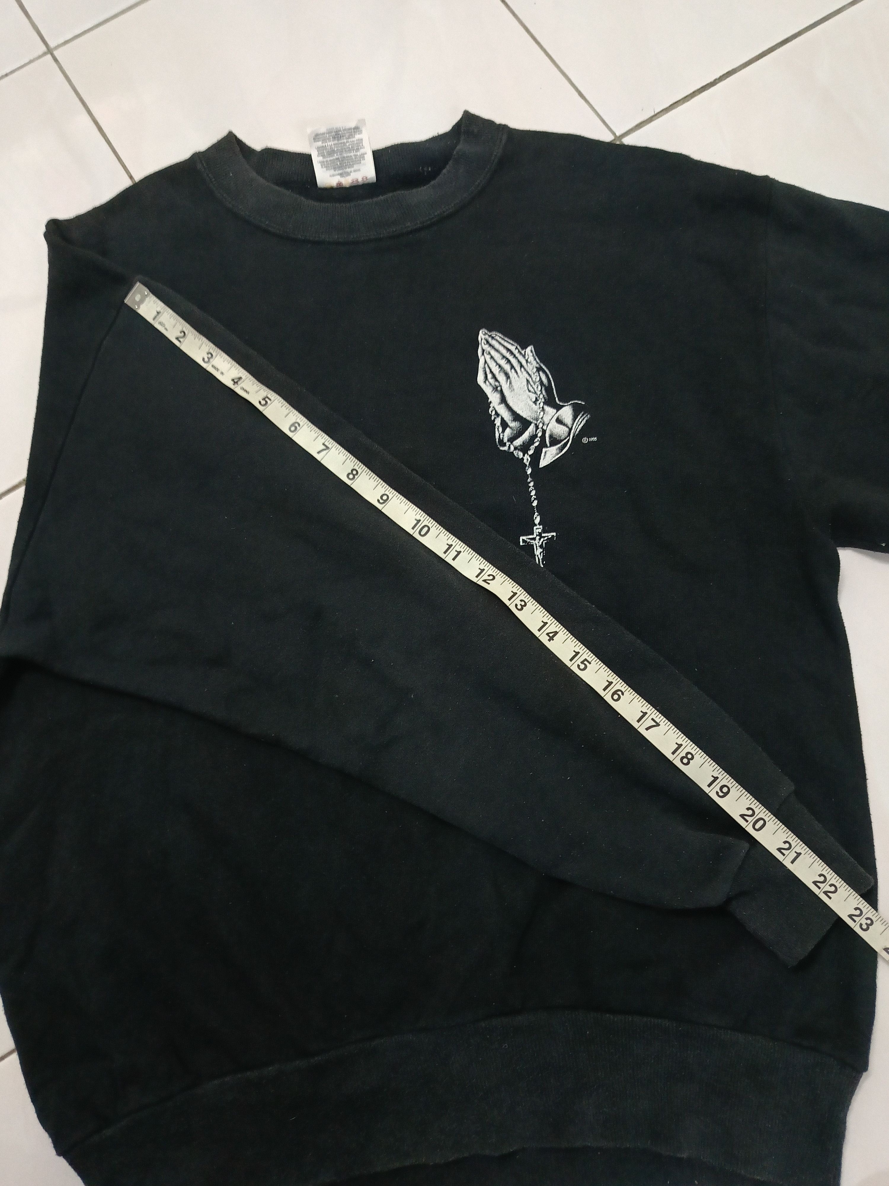 Vintage Drake Praying Hand Vtg crew neck Size US M / EU 48-50 / 2 - 8 Thumbnail