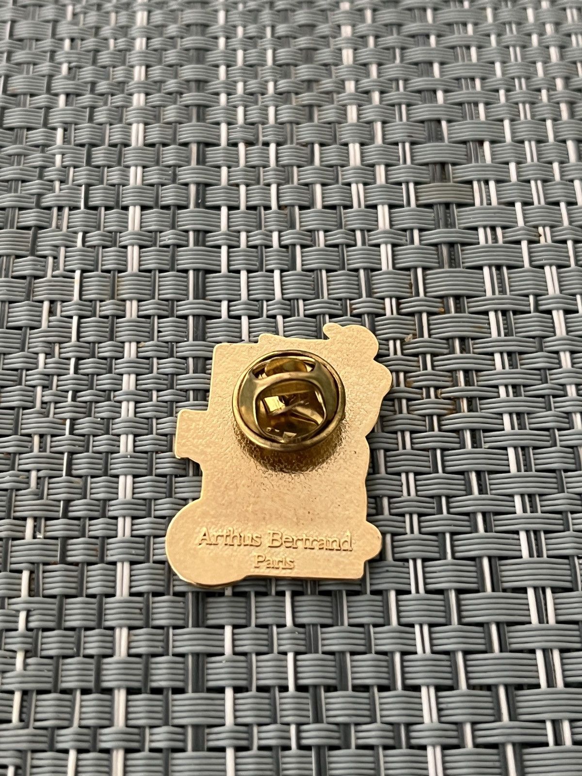 Vintage Roland Garros vintage Pin (1994) Size ONE SIZE - 4 Thumbnail