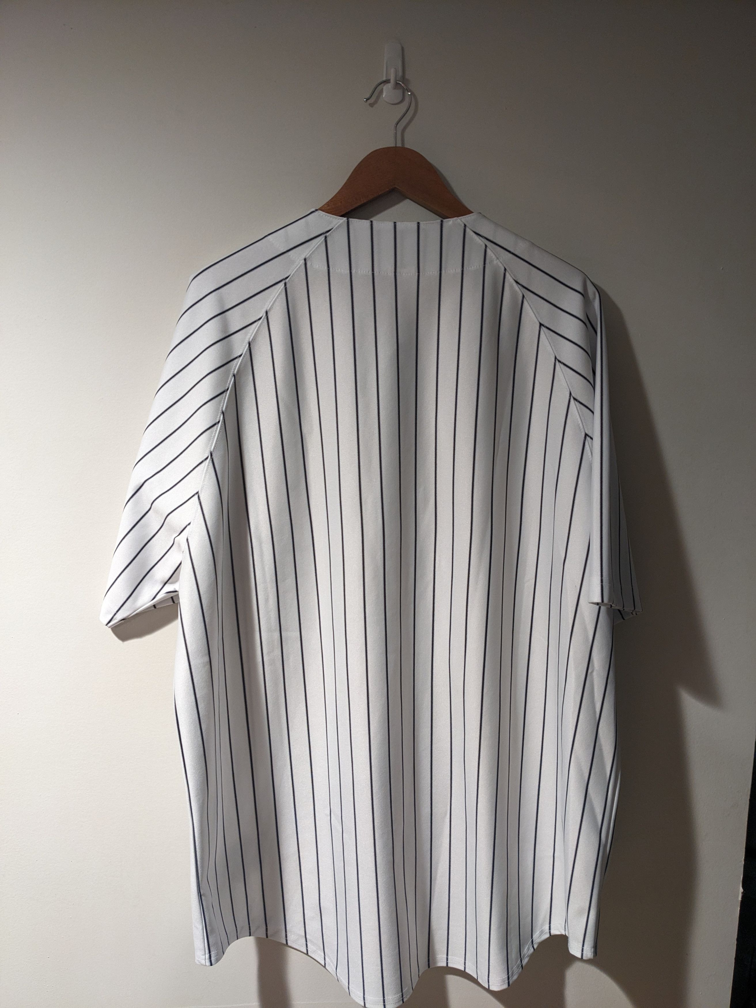 MLB × New York Yankees × Vintage Vintage 90s New York Yankees Russell Athletic MLB Jersey Size US XXL / EU 58 / 5 - 6 Thumbnail