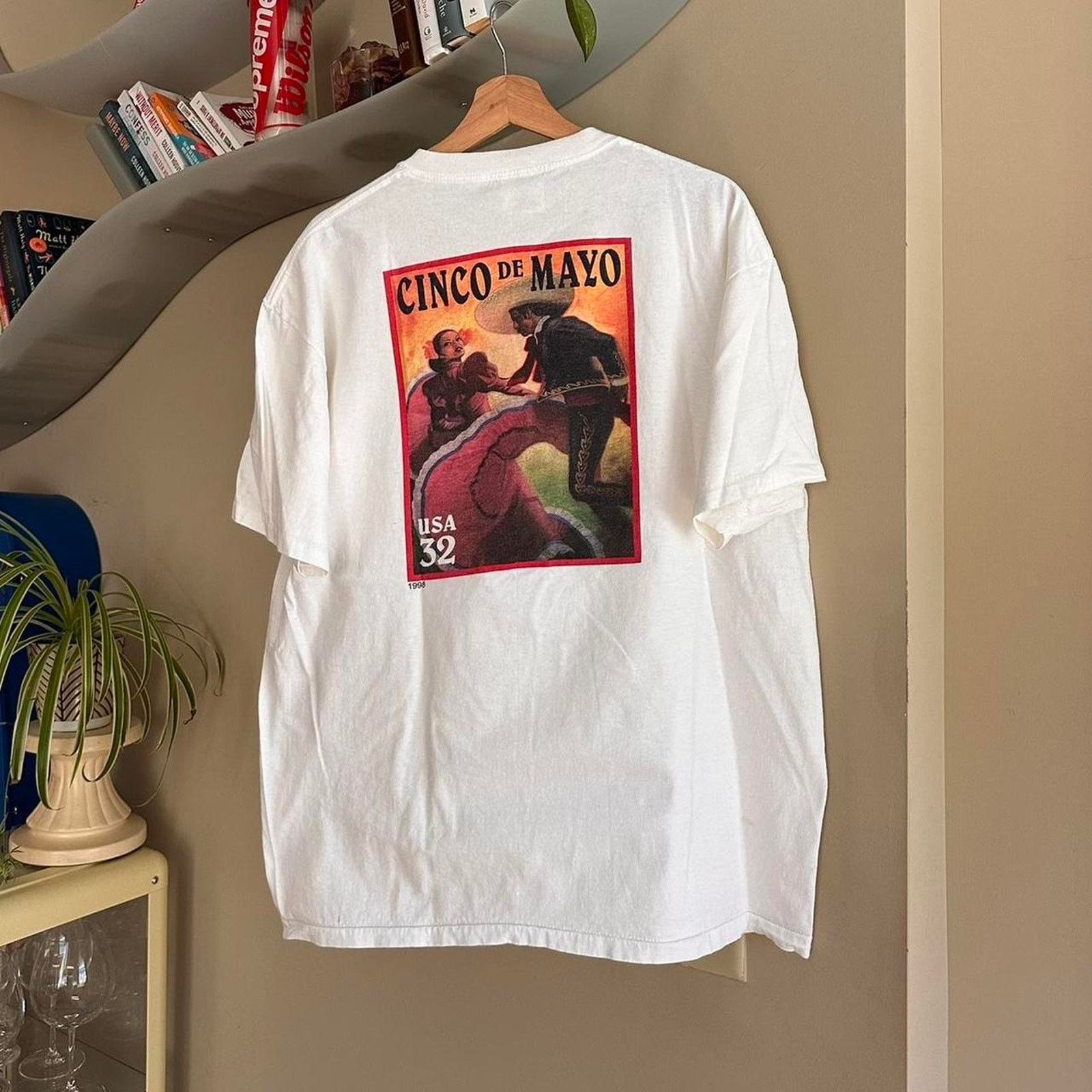 Vintage Vintage 1998 Cinco de Mayo USPS Shirt Size US XL / EU 56 / 4 - 1 Thumbnail