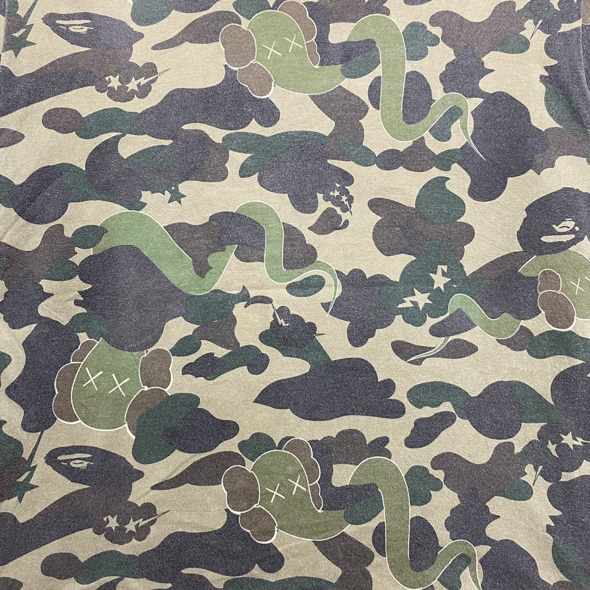 Bape × Kaws × Nigo bape x kaws reversible long sleeve Size US M / EU 48-50 / 2 - 10 Thumbnail