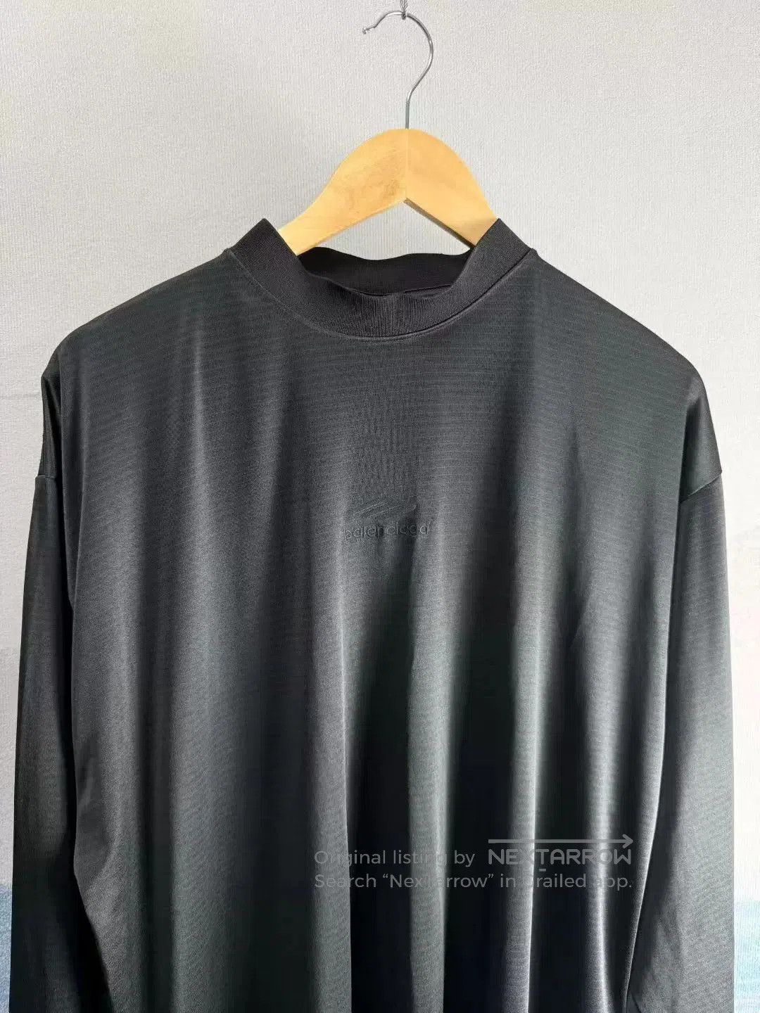 Balenciaga balenciaga black long sleeve hockey jersey. Size US M / EU 48-50 / 2 - 2 Thumbnail