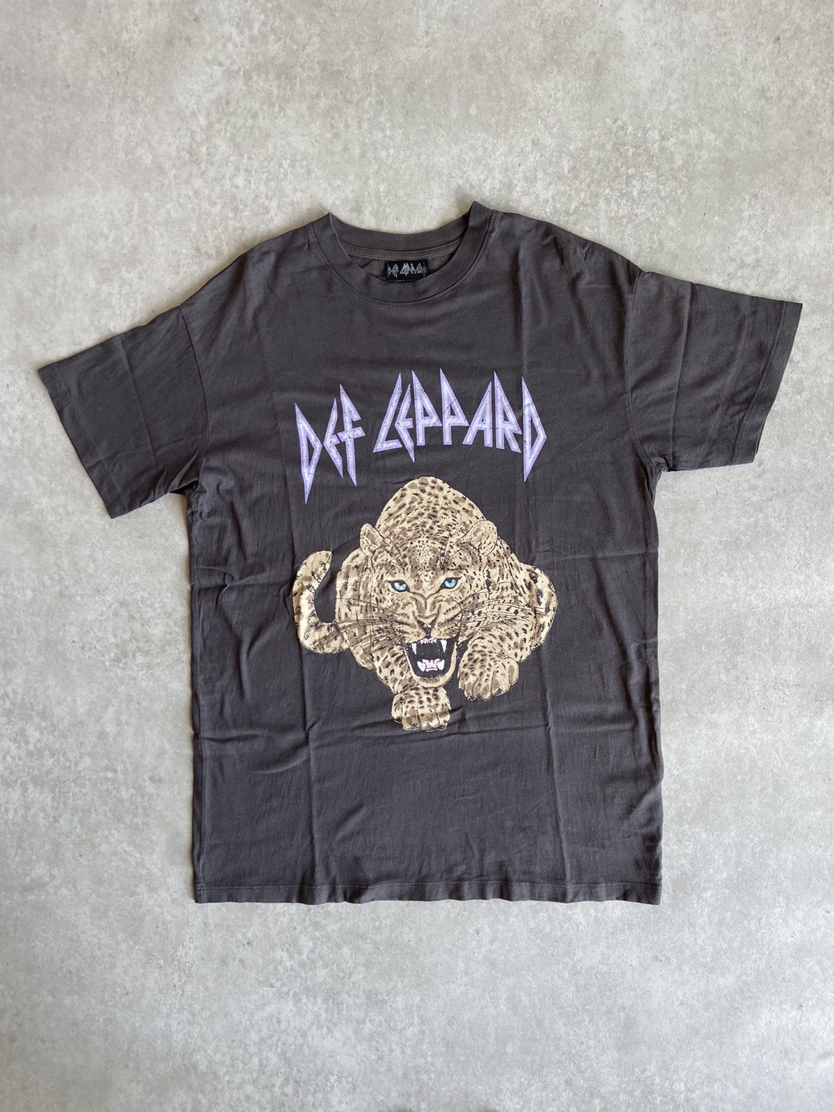 Band Tees × Def Leppard × Vintage Def Leppard Relaxed Boyfriend Tee Size US M / EU 48-50 / 2 - 1 Thumbnail