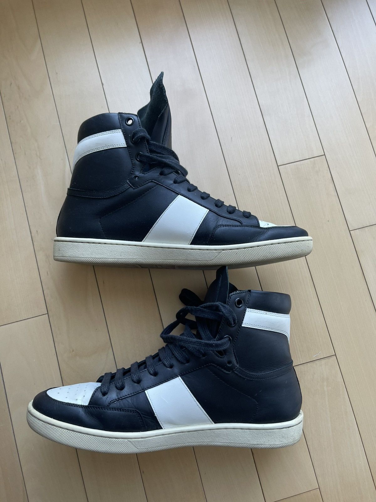 Saint Laurent Paris Classic Saint Laurent high top 10H sneaker Size US 8 / EU 41 - 4 Thumbnail