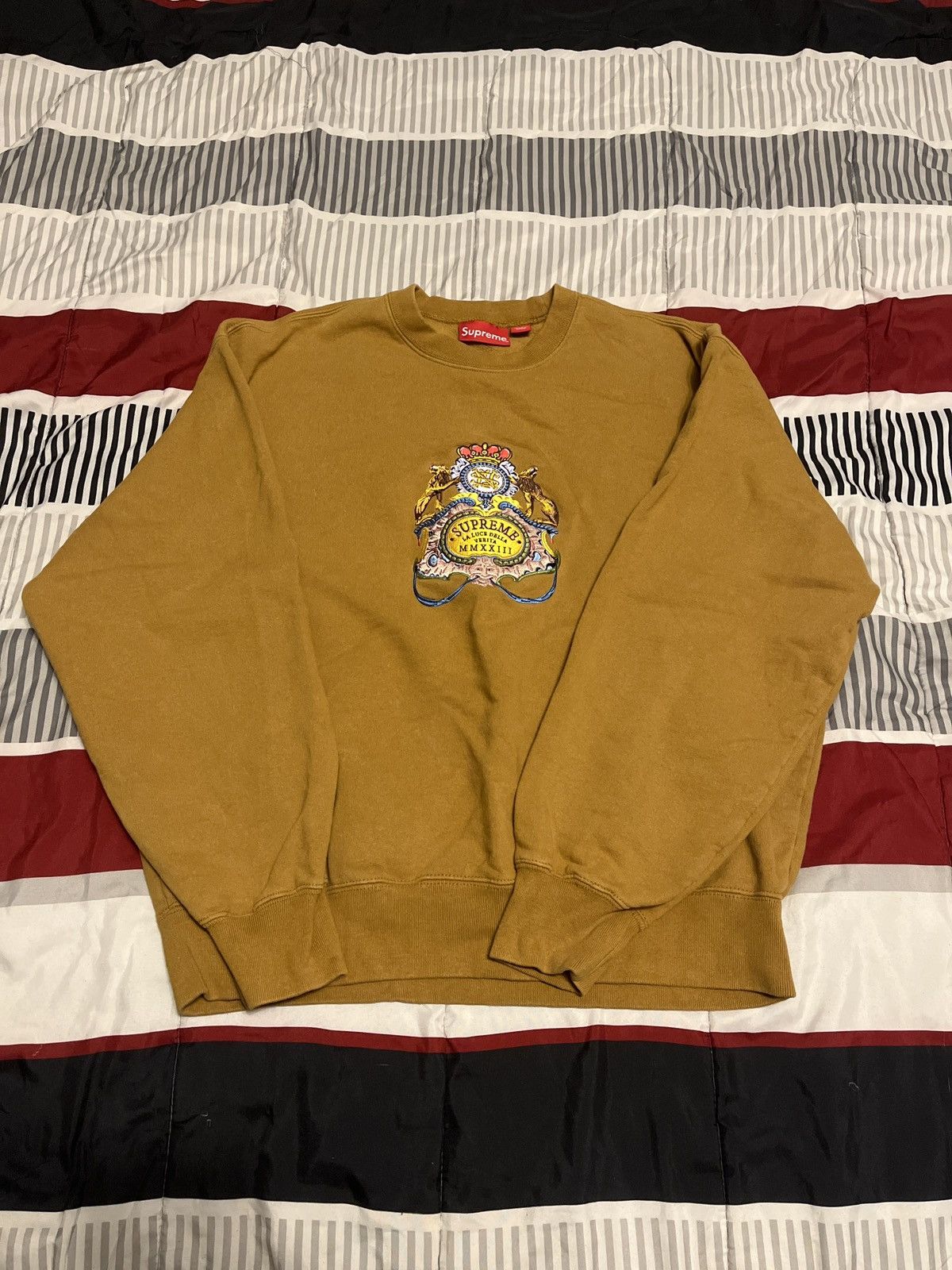 Supreme Supreme crest crewneck Size US S / EU 44-46 / 1 - 1 Thumbnail