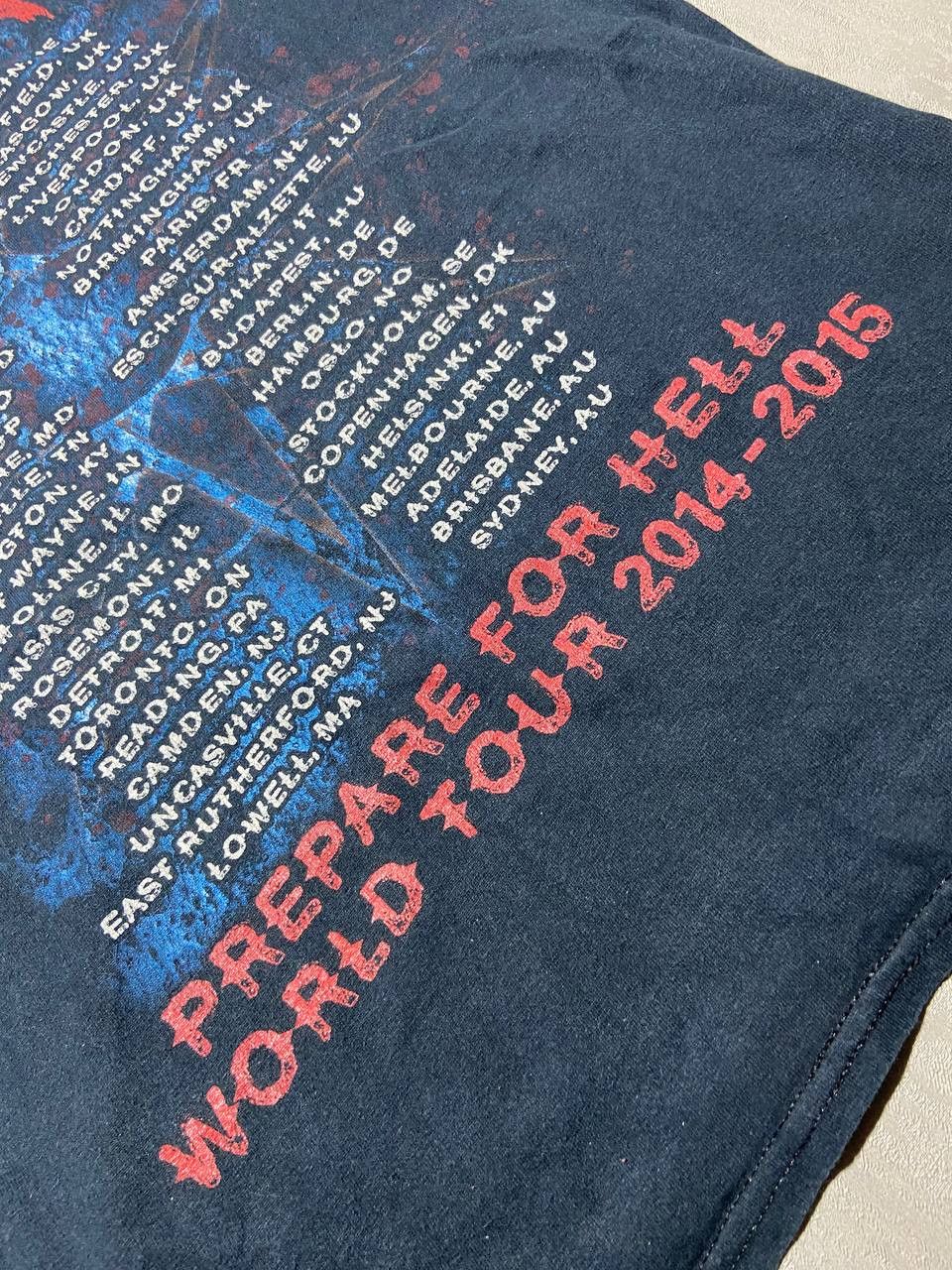 Band Tees × Vintage Vintage Slipknot 2014 World Tour Faded T-shirt Tee M Size US M / EU 48-50 / 2 - 13 Thumbnail