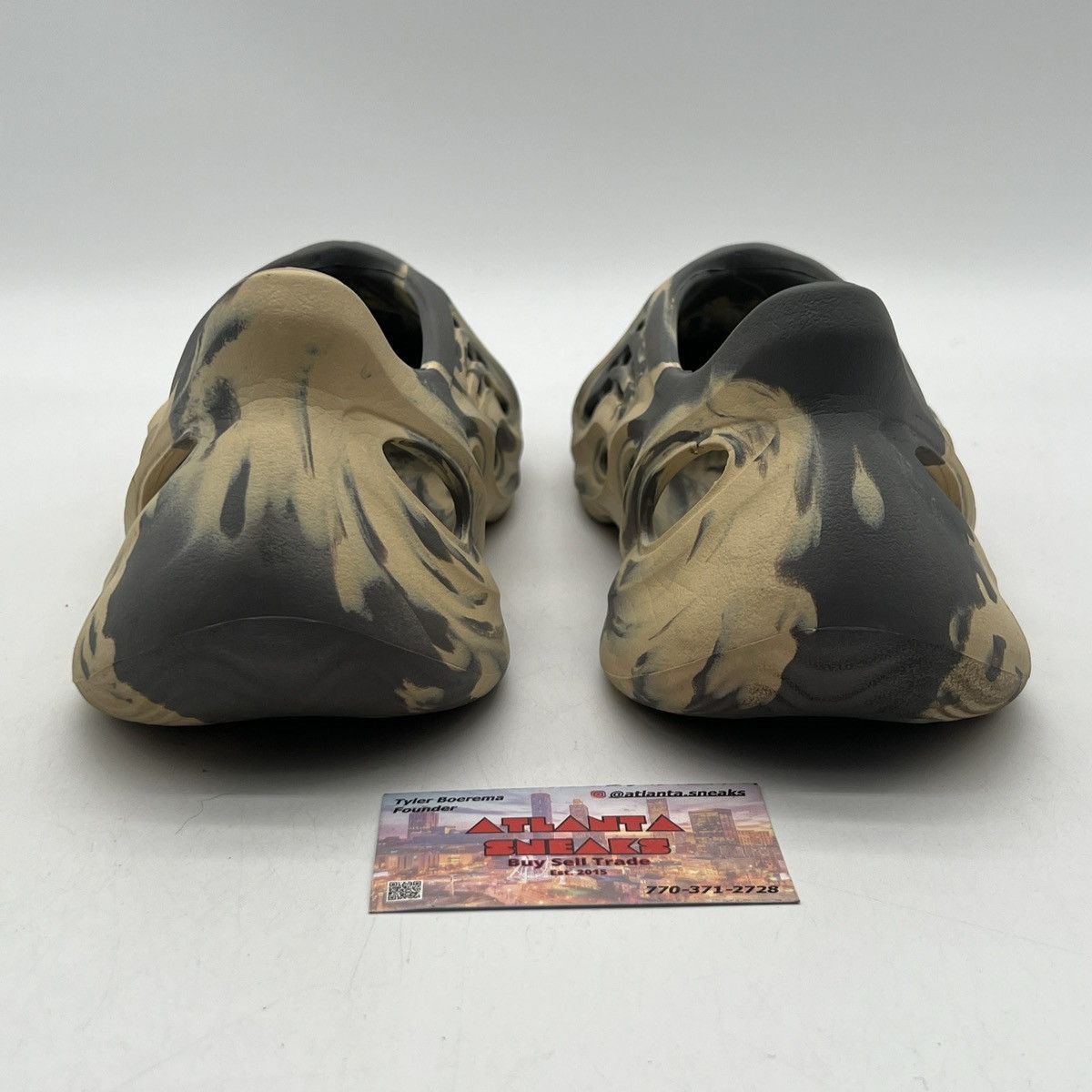 Adidas Yeezy foam runner mxt moon grey Size US 13 / EU 46 - 3 Thumbnail