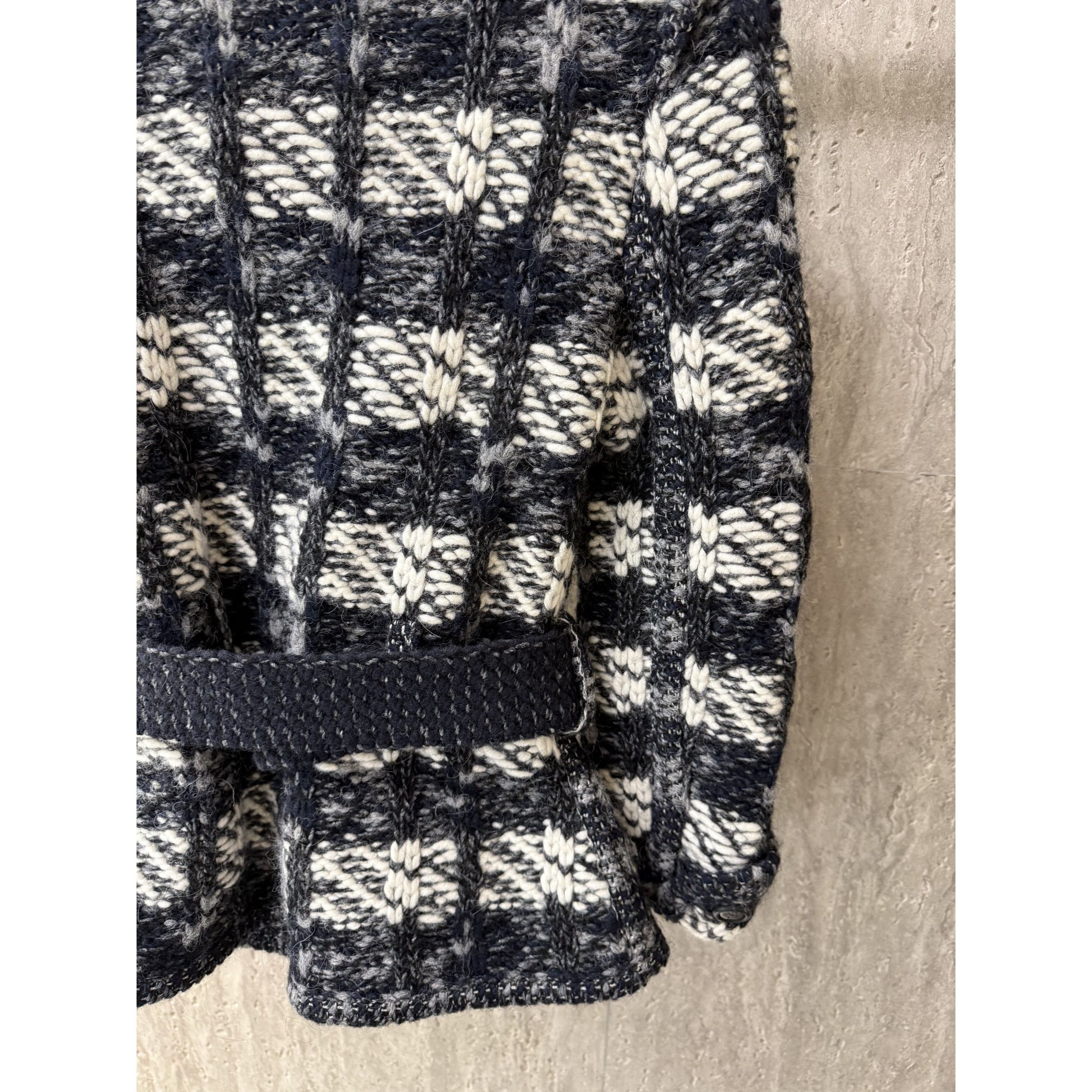 Chanel Chanel Black & White Wool Blend Plaid Jacket With Belt & But Size XS / US 0-2 / IT 36-38 - 5 Thumbnail