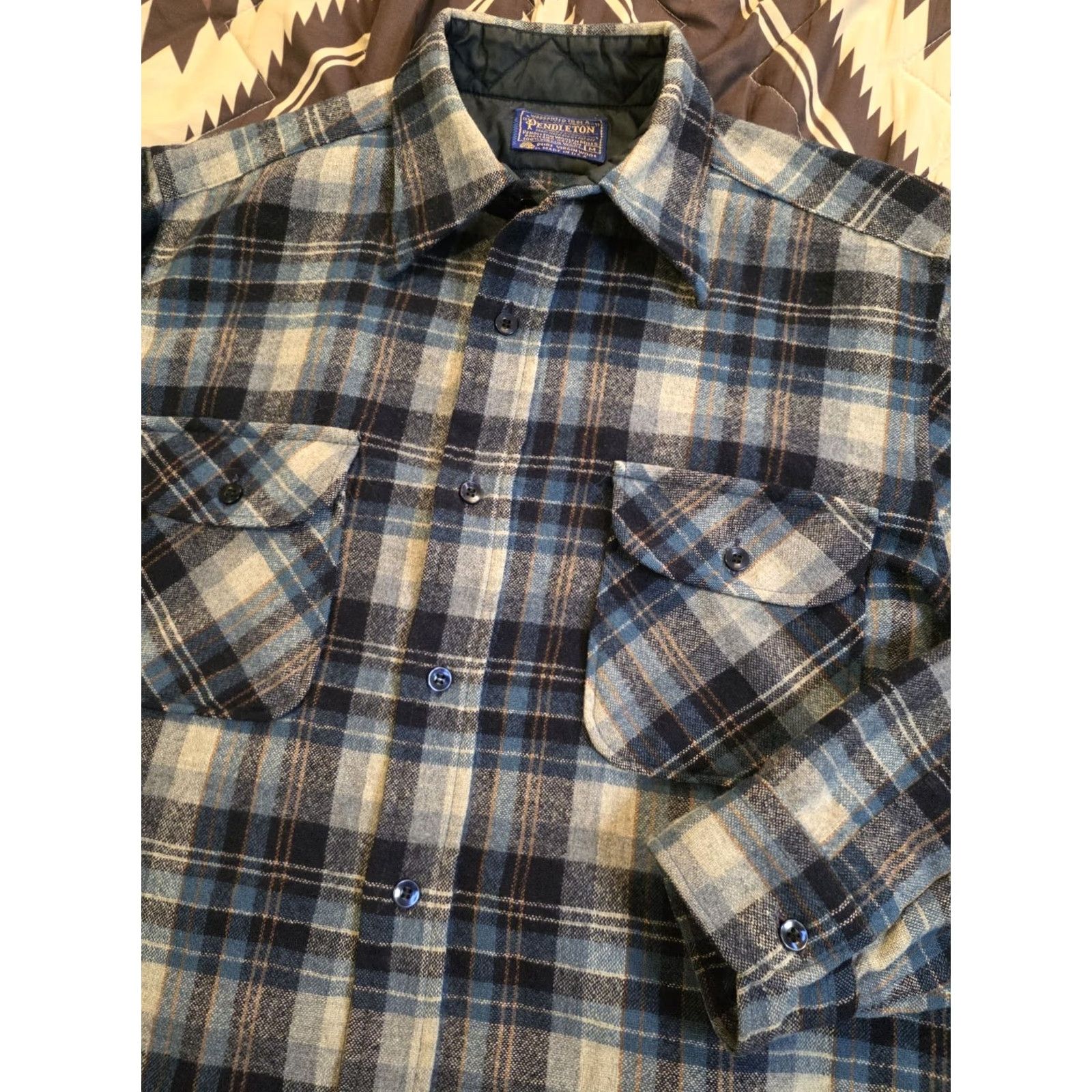 Pendleton VINTAGE Pendleton Button-Up Shirt Mens Medium Wool Flannel Blue Plaid EUC Size US M / EU 48-50 / 2 - 2 Thumbnail