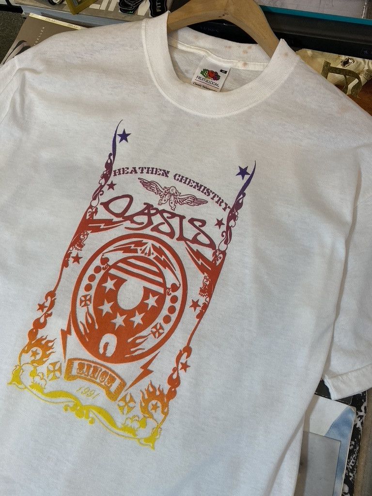 Band Tees 2002 Oasis Heathen Chemistry Album Promo Band T Shirt Size US M / EU 48-50 / 2 - 9 Thumbnail