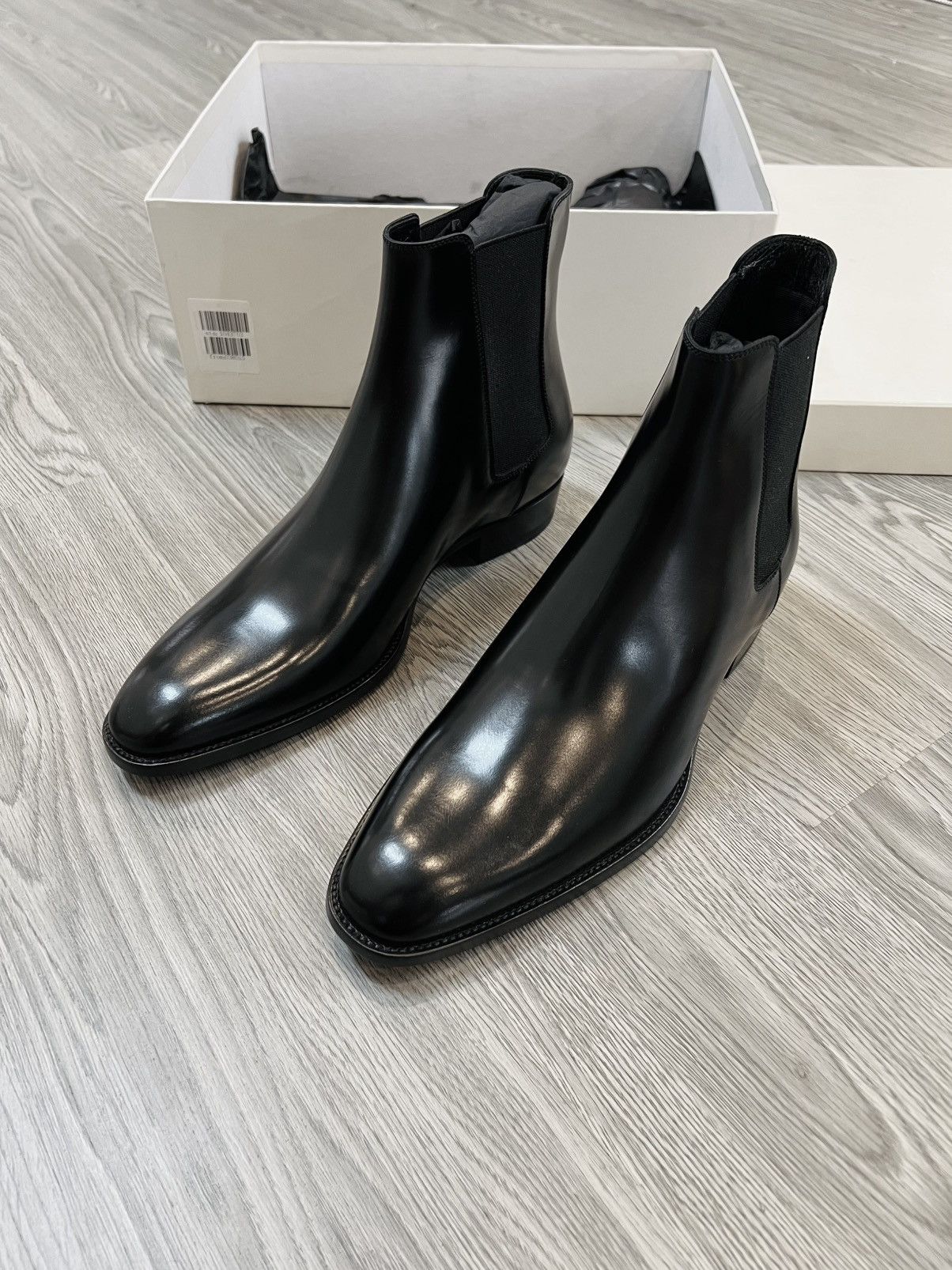 Saint Laurent Paris Saint Laurent Chelsea Boots Size US 8 / EU 41 - 4 Thumbnail