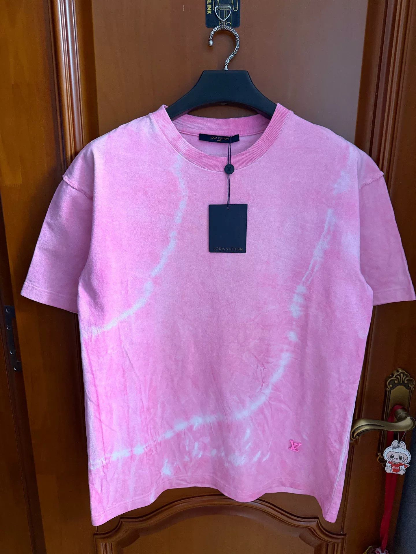 Louis Vuitton Louis Vuitton Pink Tie-Dye Short-Sleeve T-Shirt Size L / US 10 / IT 46 - 1 Thumbnail