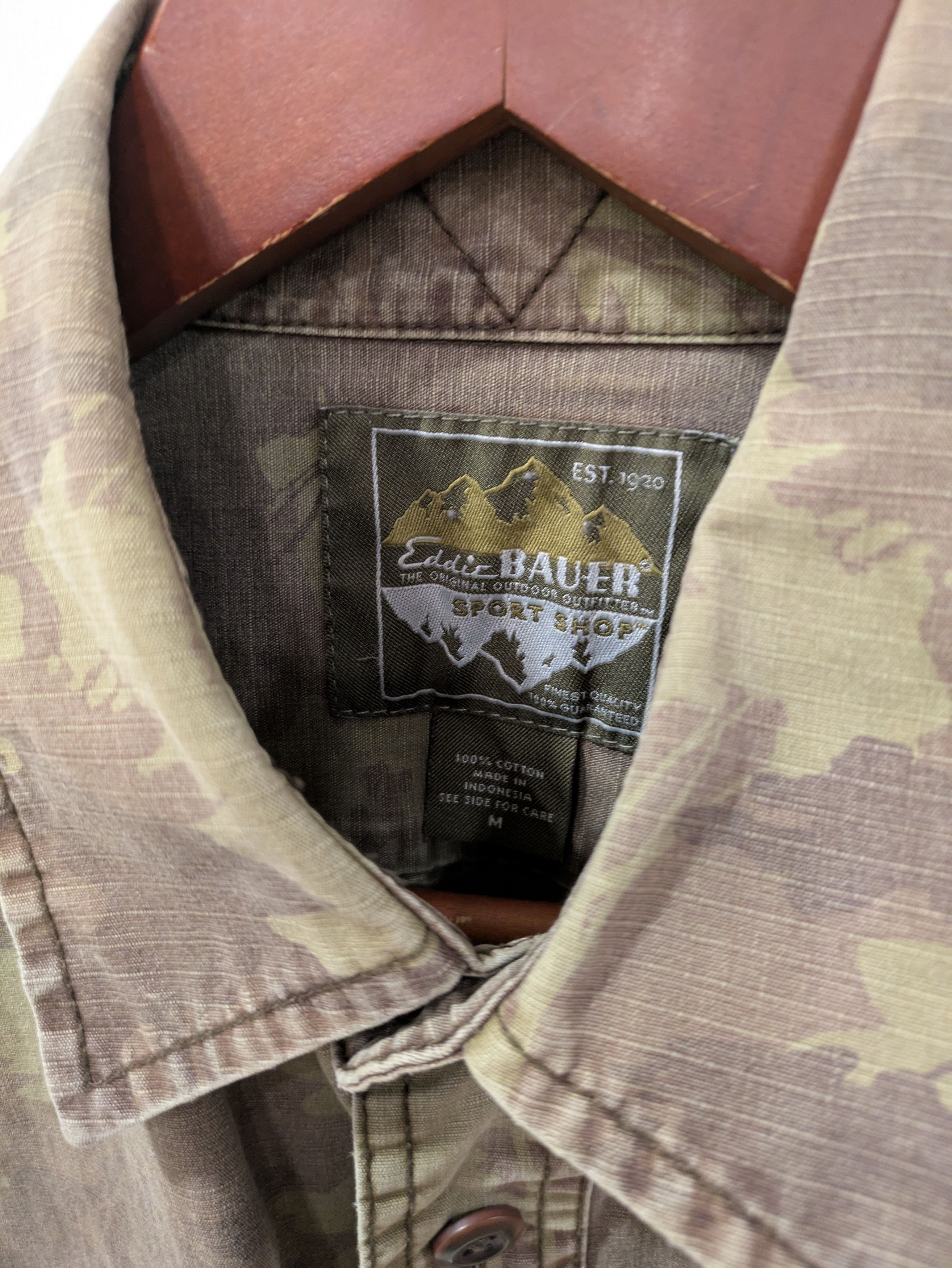 Eddie Bauer × Vintage Vintage Eddie Bauer Sport Camouflage Size US M / EU 48-50 / 2 - 3 Thumbnail