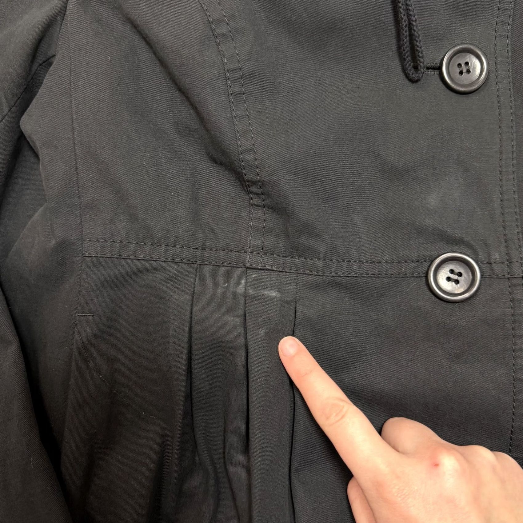 Ann Taylor VINTAGE? No. The title should be: Ann Taylor Loft Jacket Womens Medium Black Cotton Ruffle Collar Button Front Size M / US 6-8 / IT 42-44 - 3 Thumbnail