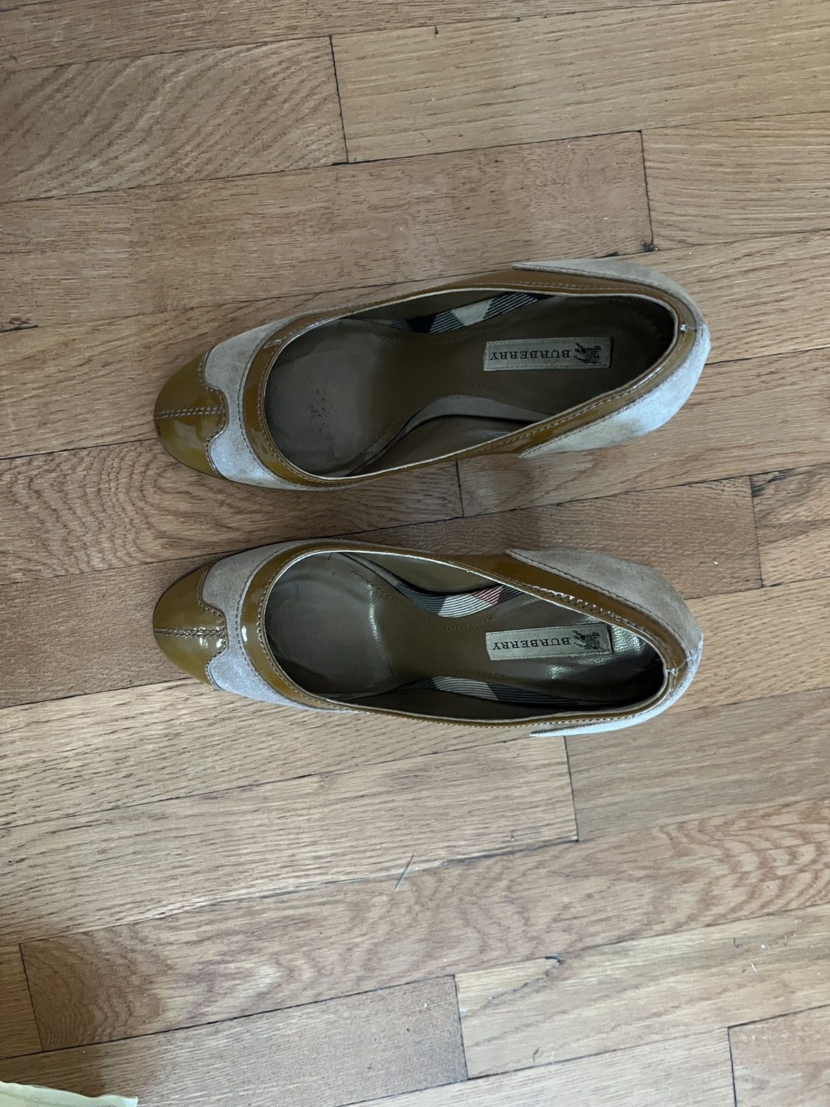 Burberry Woman’s Burberry Heels size 6.5 with dust bag Size US 6.5 / IT 36.5 - 2 Thumbnail