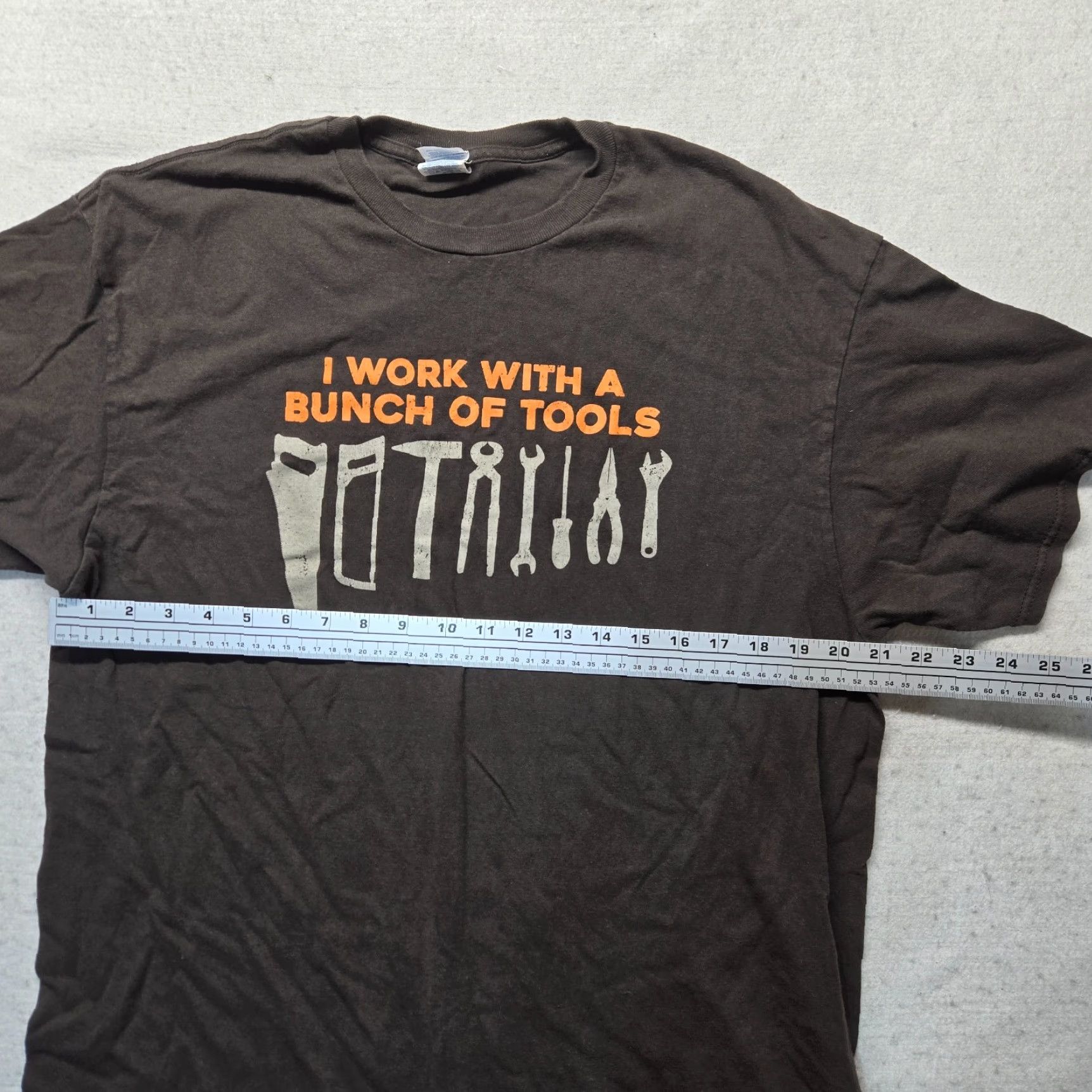 Gildan VINTAGE Gildan Funny Construction Tools T-Shirt Men’s XL Brown Size US XL / EU 56 / 4 - 5 Thumbnail