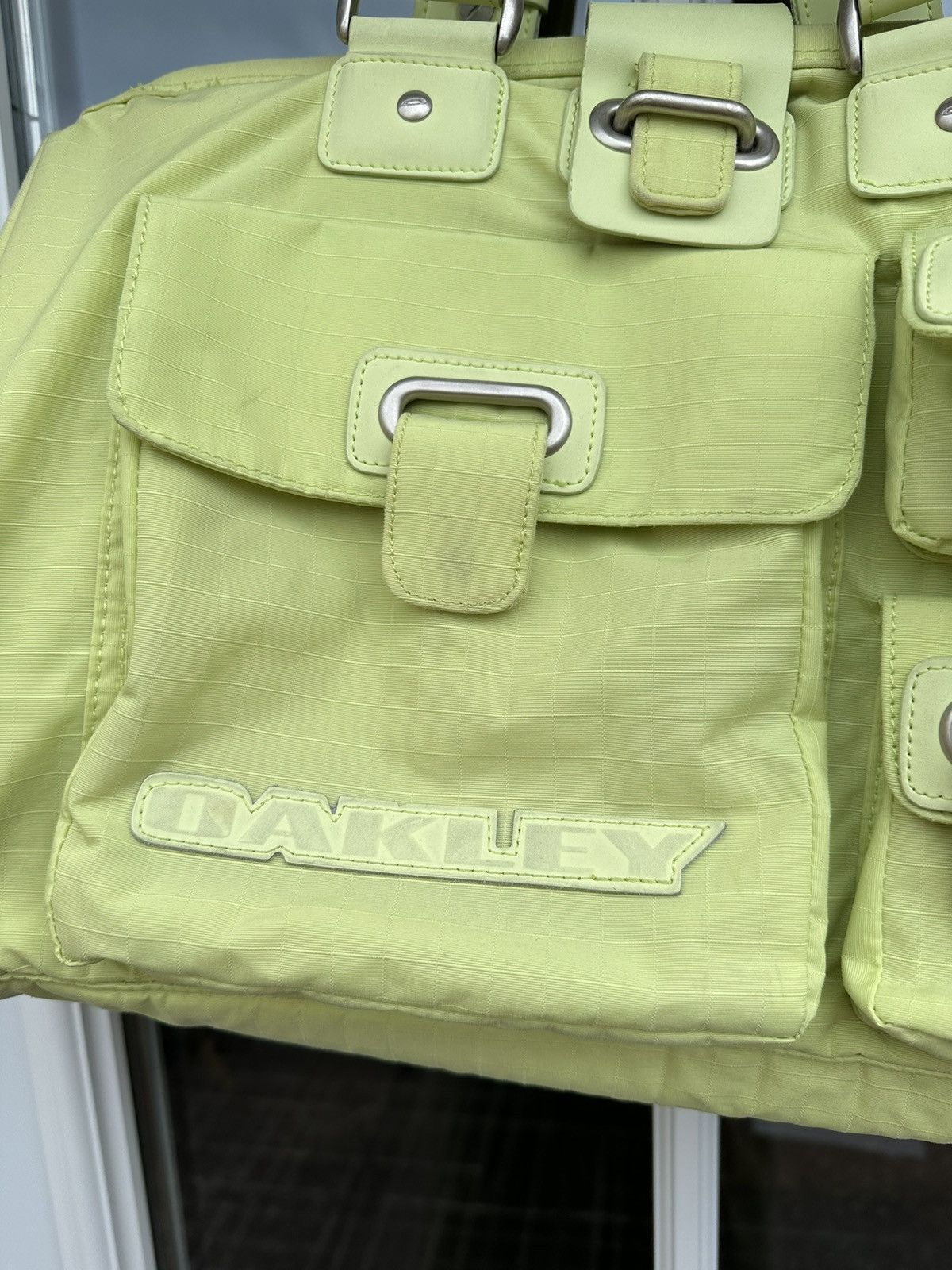 Oakley Crazy Vintage Oakley Heavy Duty Metal Frame Hand Bag drill Size ONE SIZE - 5 Thumbnail